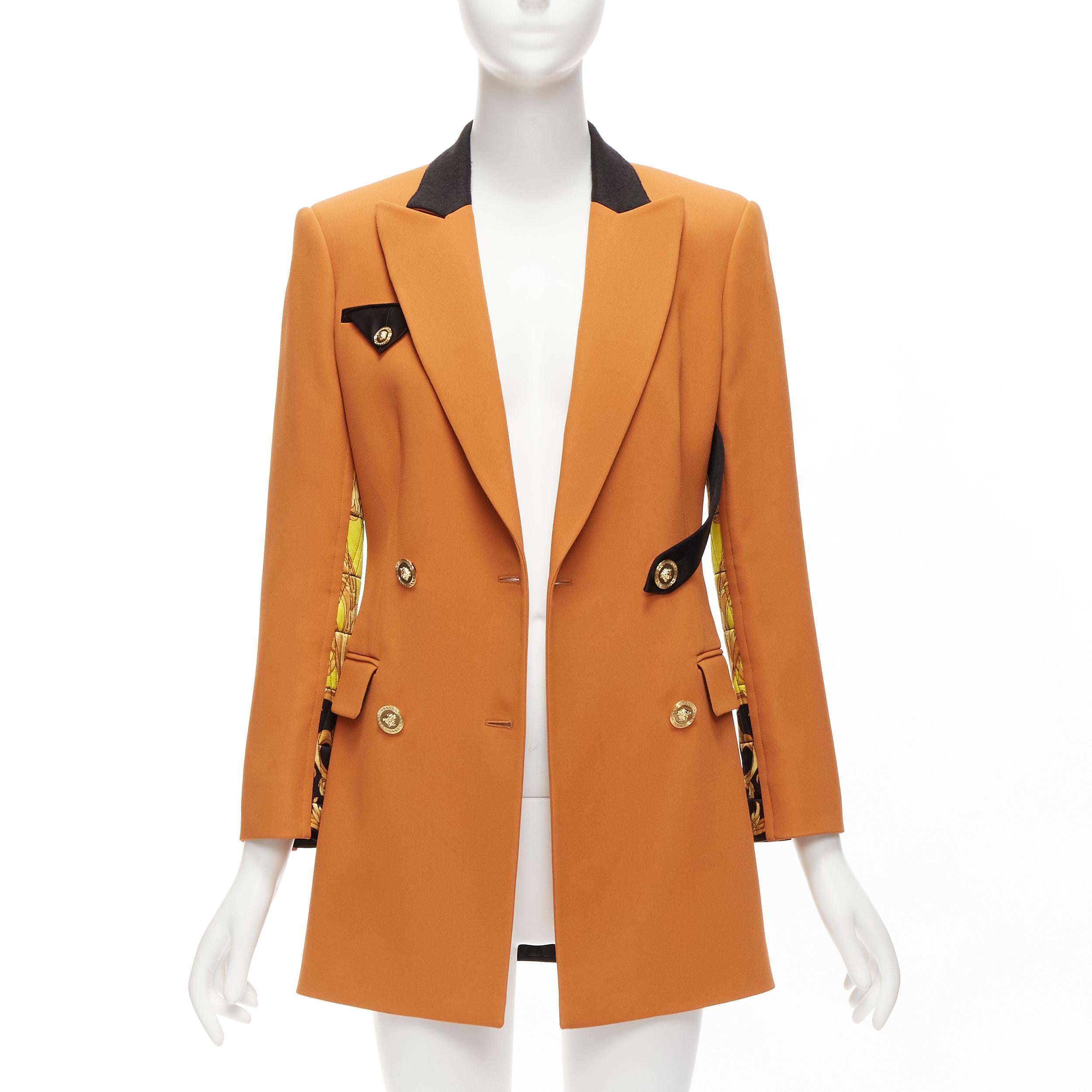 VERSACE Runway orange gold medusa quilted baroque print blazer jacket IT38 XS In Excellent Condition For Sale In Hong Kong, NT