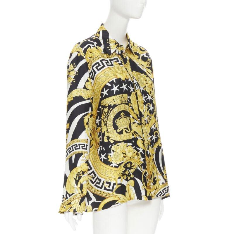 VERSACE Runway Savage Barocco black gold Greca baroque silk shirt IT44 L
Reference: TGAS/B01492
Brand: Versace
Designer: Donatella Versace
Model: Savage baroque shirt
Collection: Runway
Material: Silk
Color: Gold, Black
Pattern: Floral
Closure: