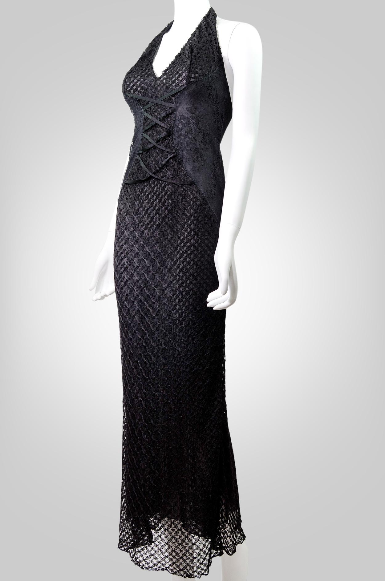 VERSACE S/S 2002 Vintage Sheer Lace Knit Gown  In Good Condition For Sale In Berlin, BE