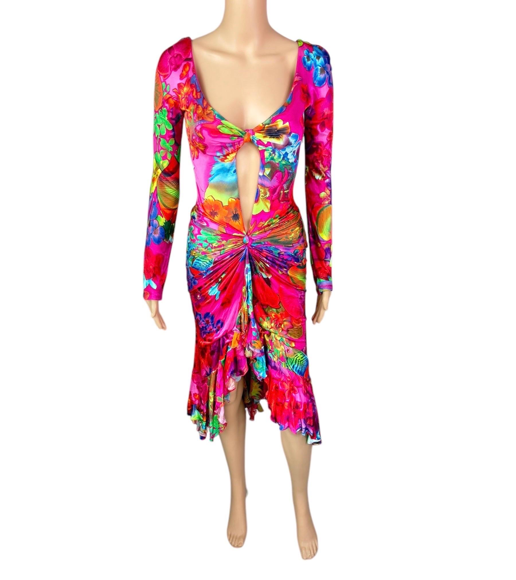 Versace S/S 2004 Runway Cutout Plunging Neckline Ruffled Floral Print Dress For Sale 5