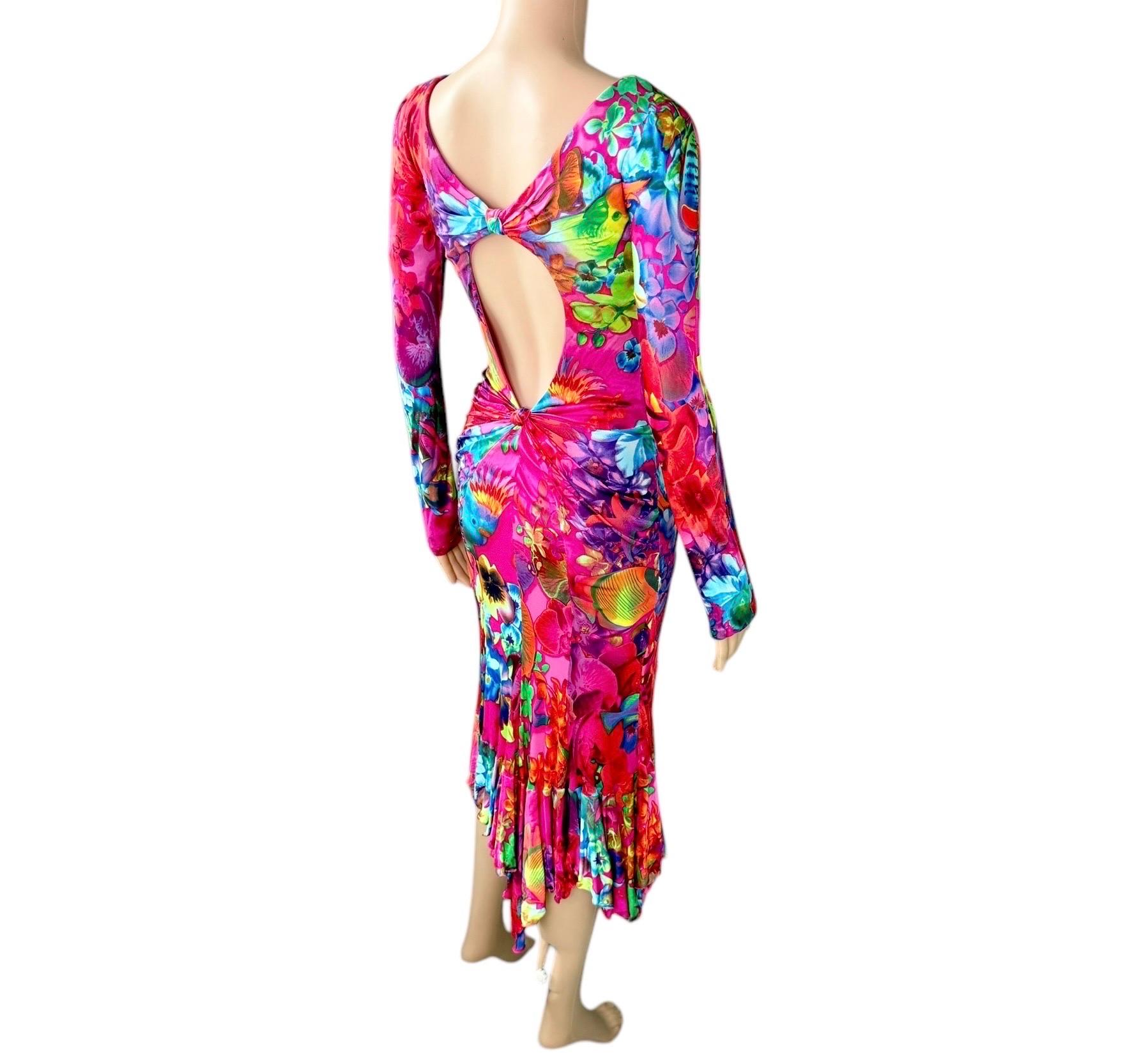 Versace S/S 2004 Runway Cutout Plunging Neckline Ruffled Floral Print Dress For Sale 4