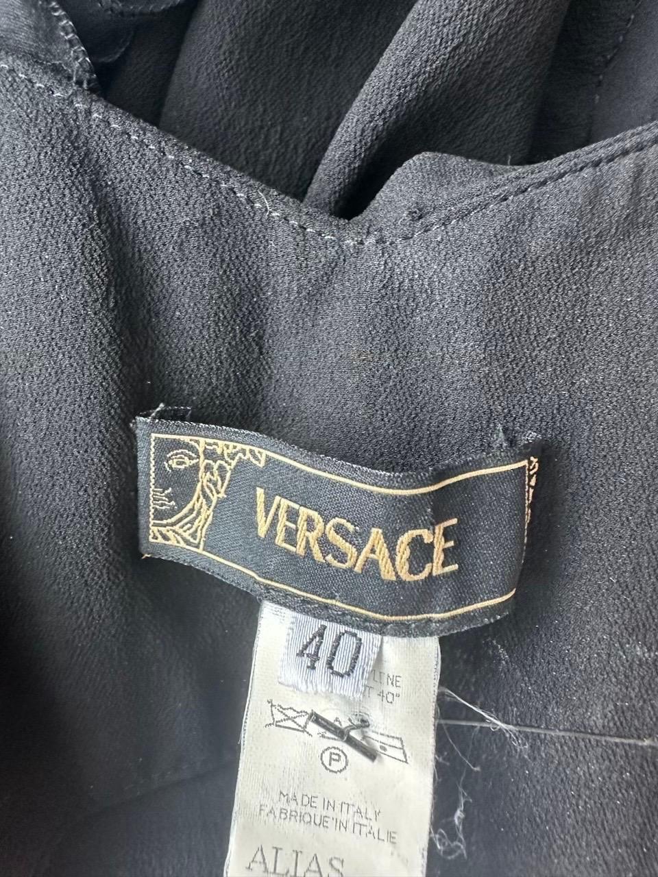 Versace S/S 2004 Runway Ruffled Plunging Neckline Low Back Black Dress For Sale 16