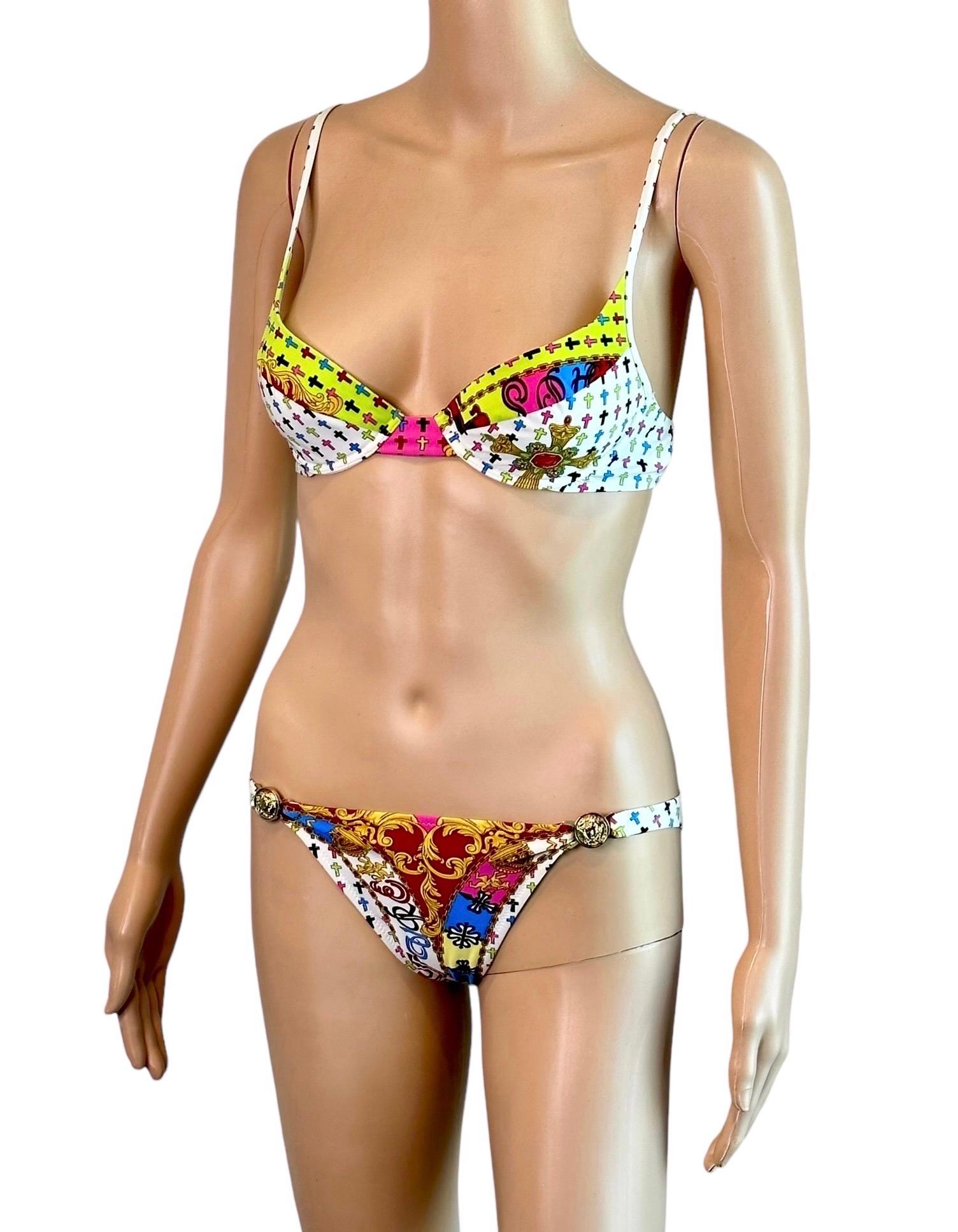 Versace S/S 2005 Medusa Logo Embellished Two-Piece Bikini Set Swimsuit Swimwear For Sale 3