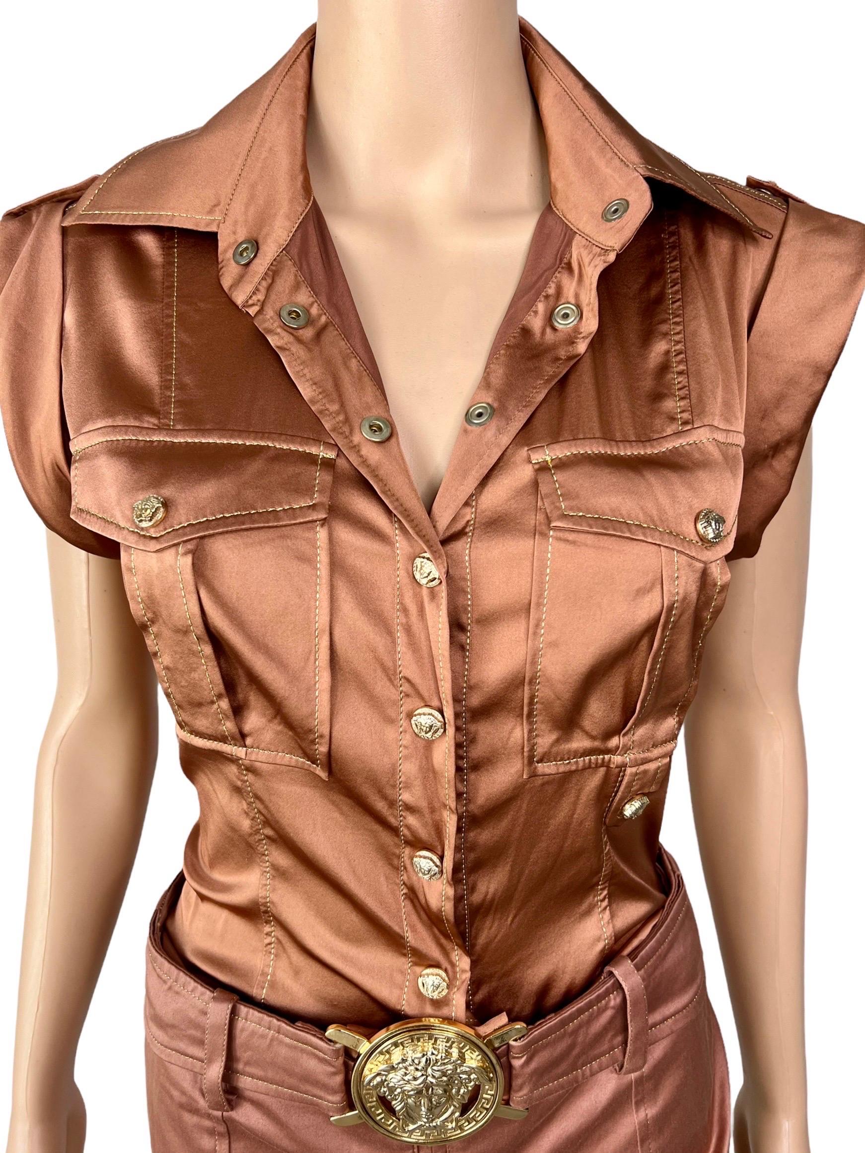 Versace S/S 2005 Runway Blouse Shirt Top & Medusa Logo Belted Pants 2 Piece Set For Sale 1