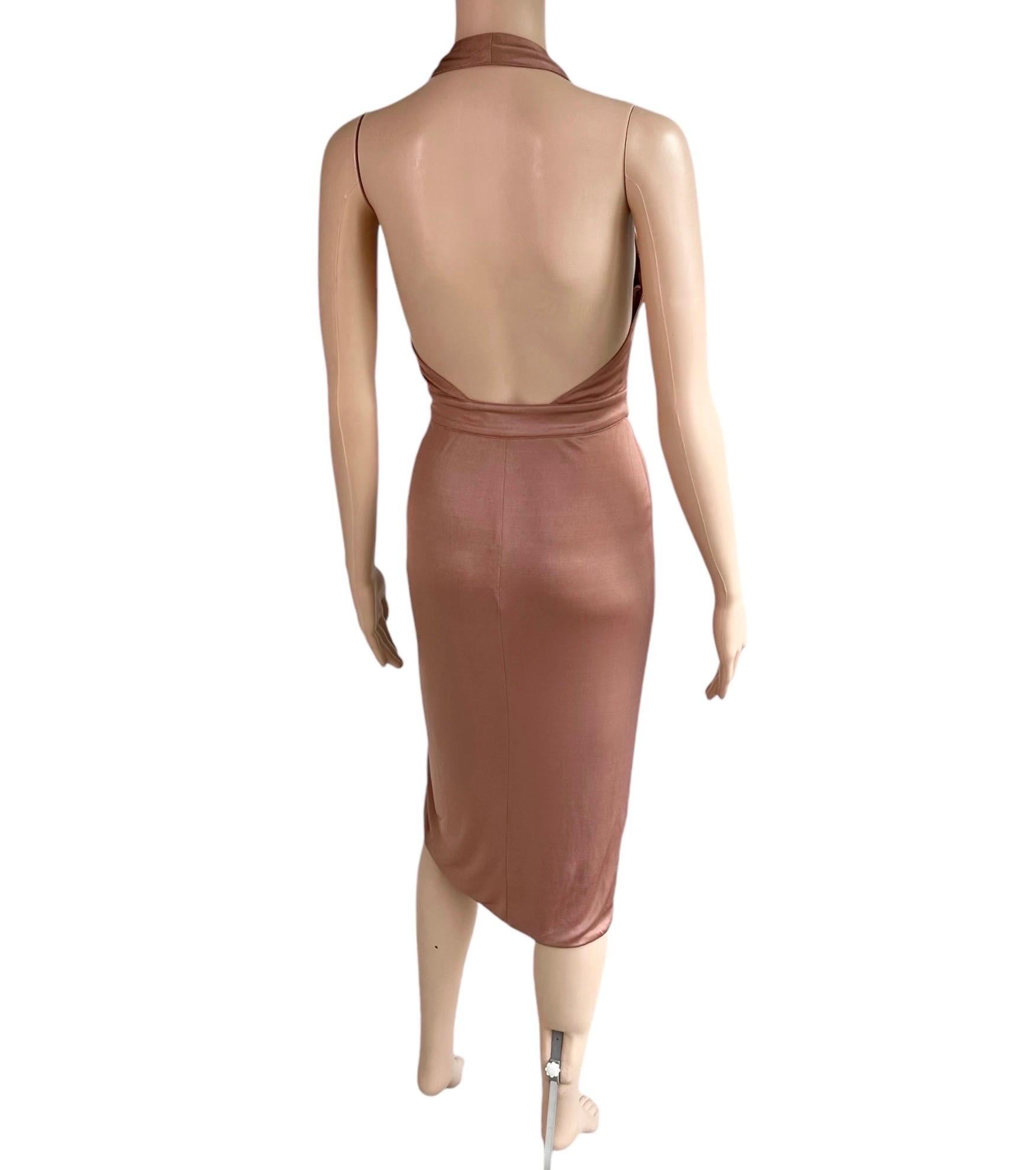 Versace S/S 2005 Runway Logo Belt Plunging Backless Wrap Dress en vente 8