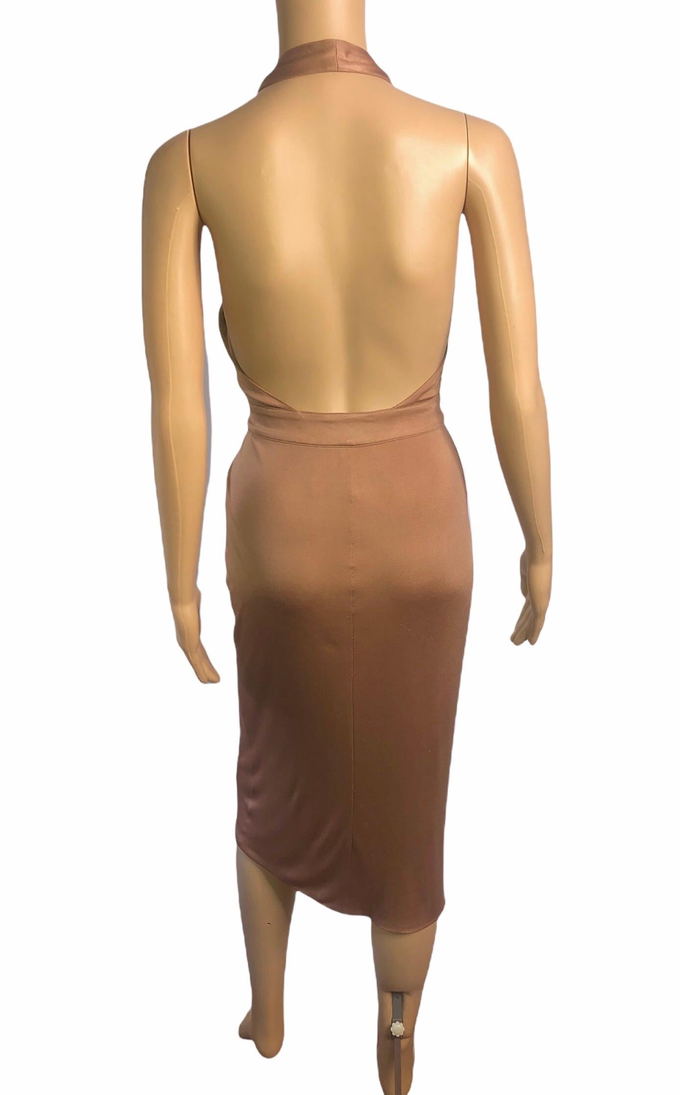 Versace S/S 2005 Runway Logo Belt Plunging Backless Wrap Dress IT 42

Look 8 from the Spring 2005 Collection.
