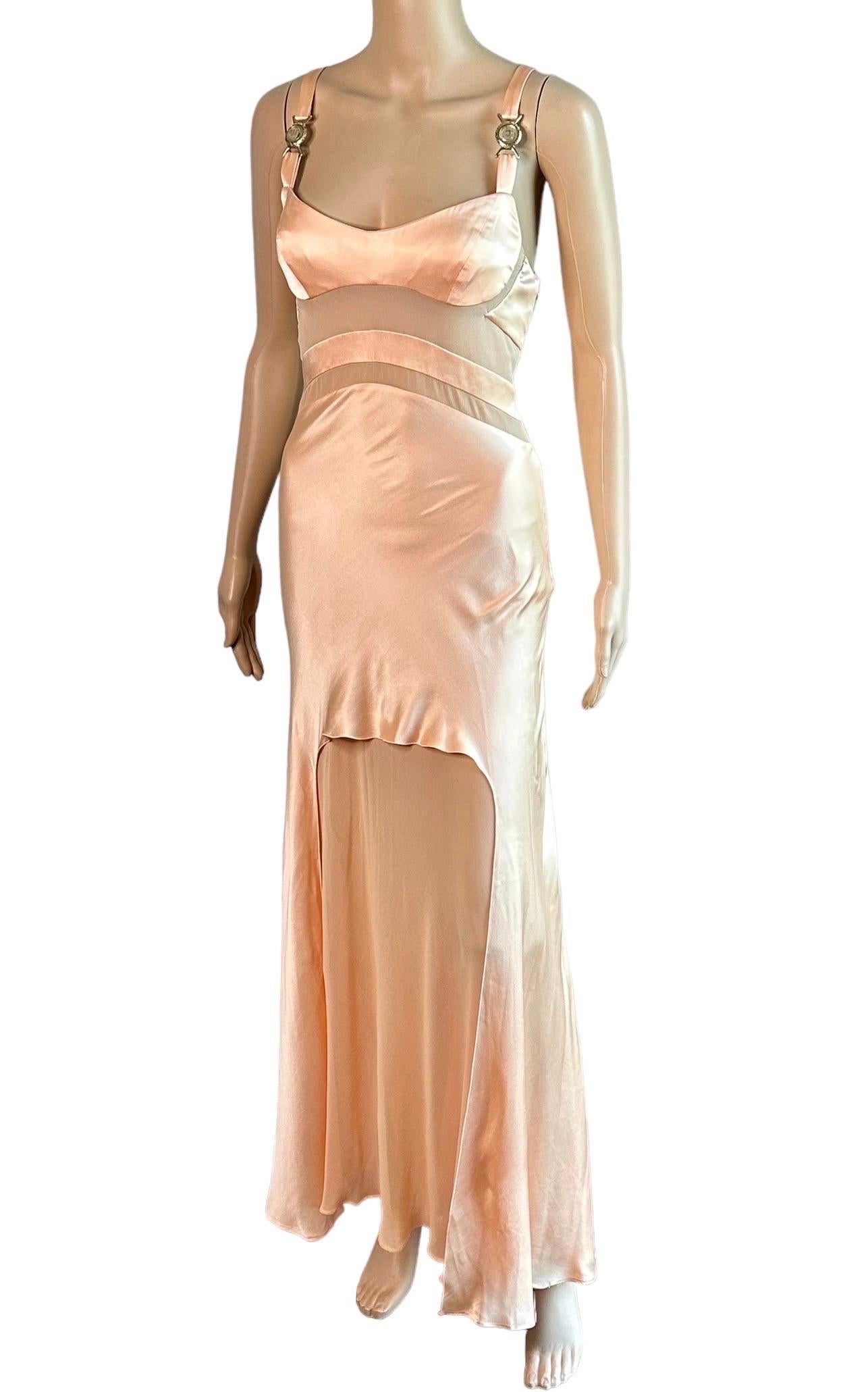Versace S/S 2005 Laufsteg Durchsichtige Paneele Medusa Logo Seide Slip Abendkleid Kleid  9