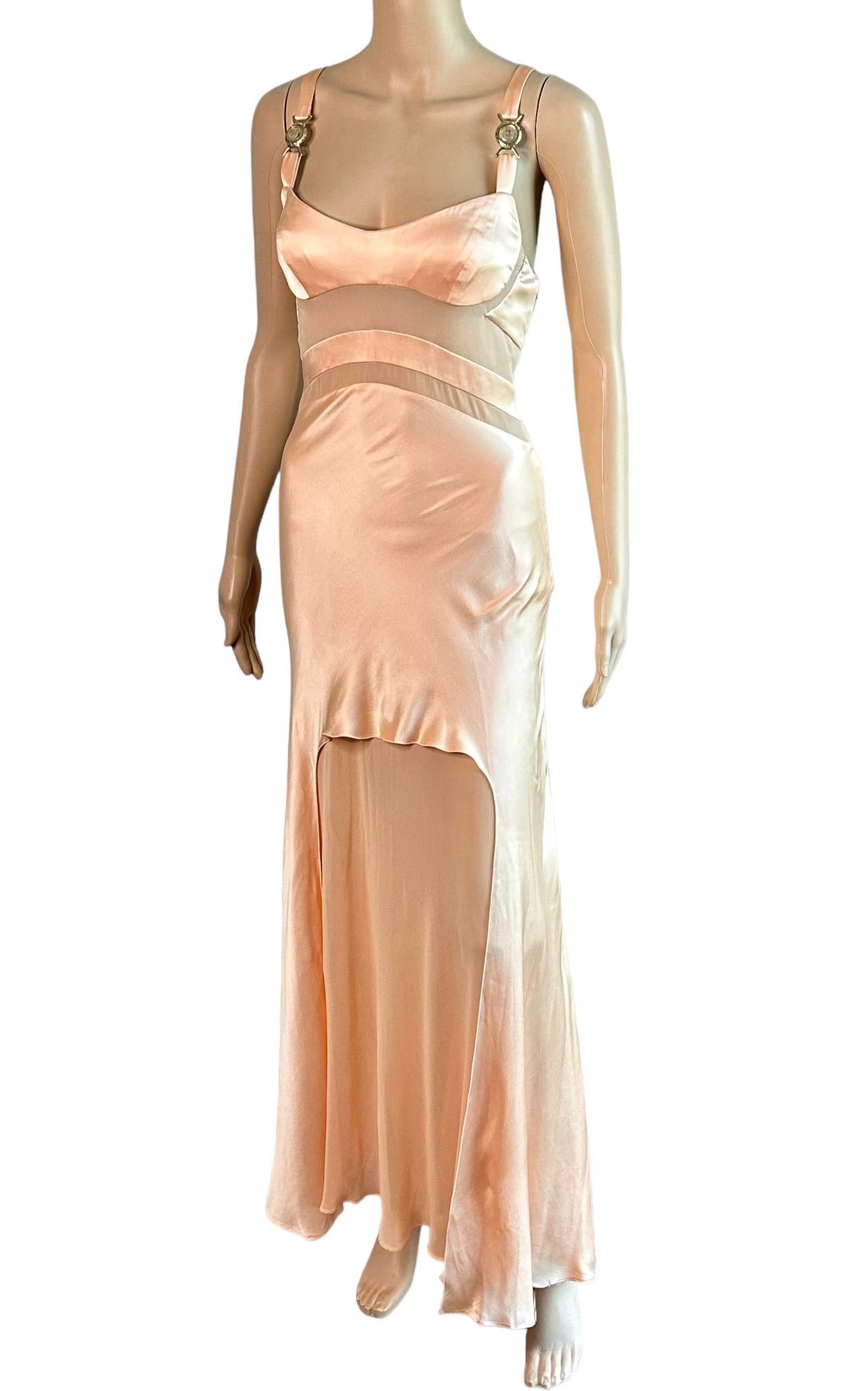 Versace S/S 2005 Laufsteg Durchsichtige Paneele Medusa Logo Seide Slip Abendkleid Kleid  Damen