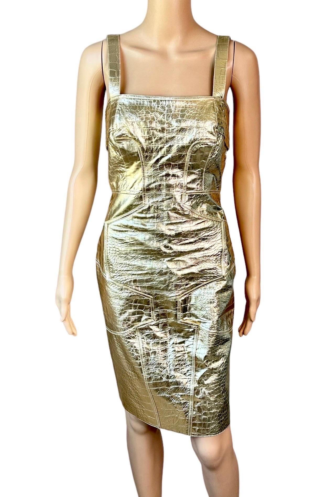 Versace S/S 2009 Runway Metallic Gold Leather Campaign Dress IT 40

Look 7 from the Sprint 2009 Runway and the Versace S/S 2009 Campaign. 
