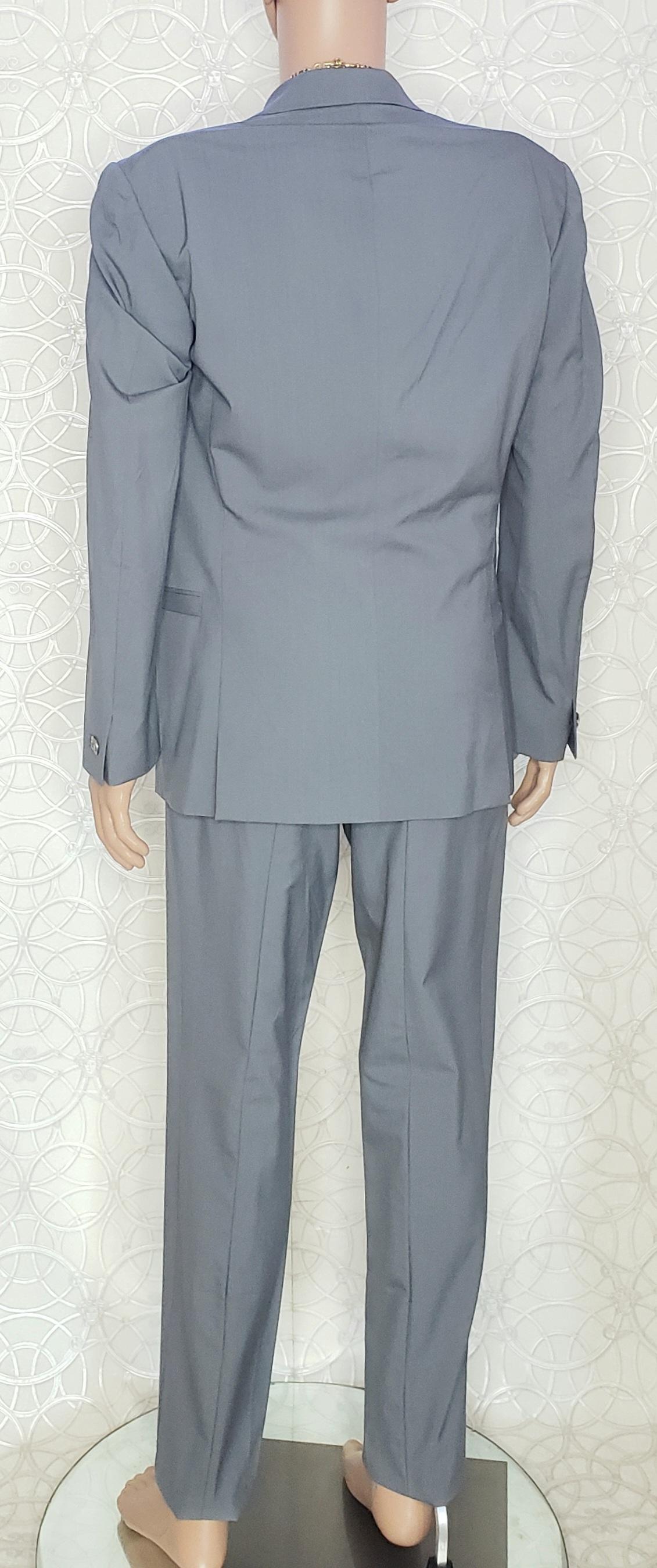 VERSACE S/S 2012 look # 30 BRAND NEW GRAY SUIT 48 - 38 (M) For Sale 1