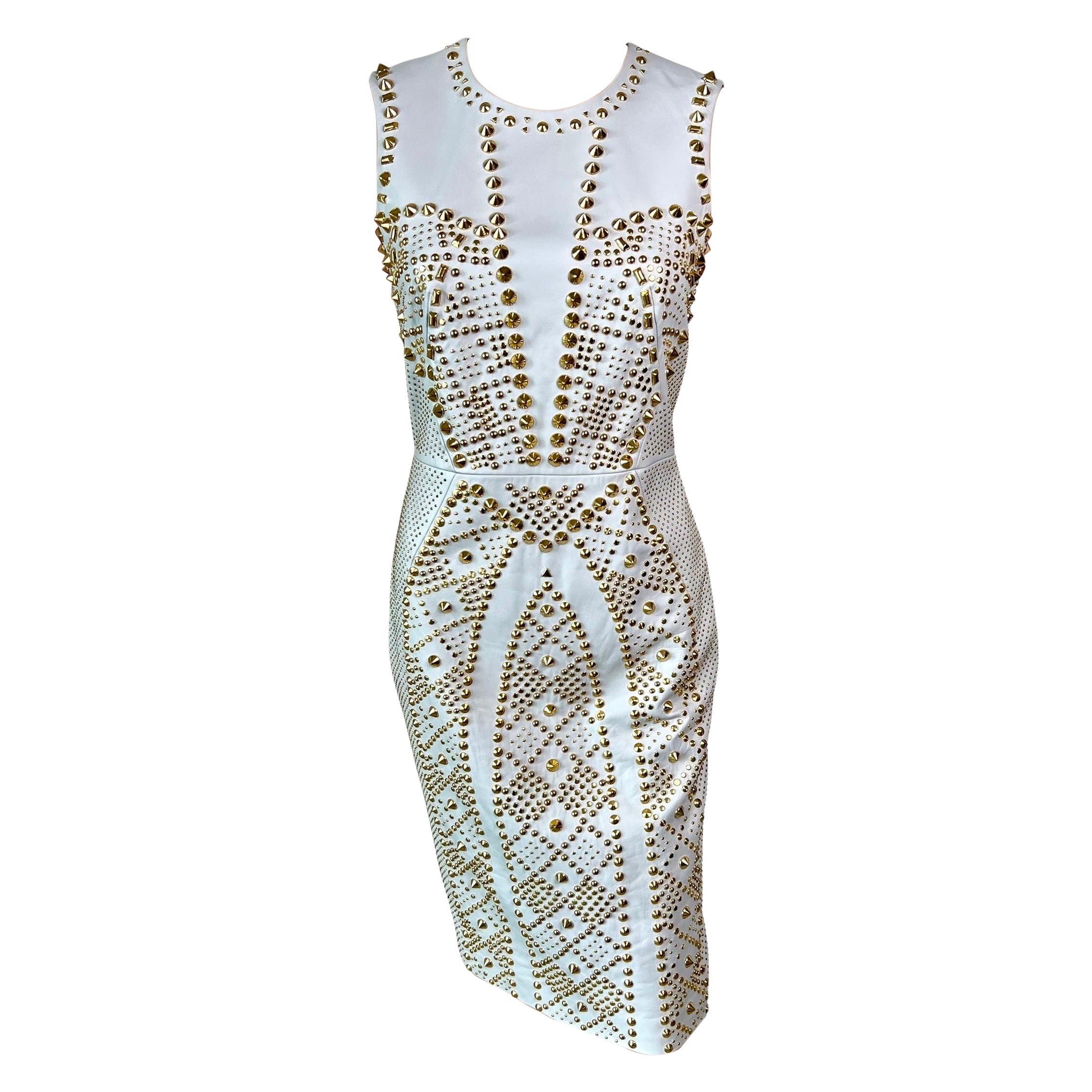 Abito in pelle impreziosito da borchie d'oro, non indossato, della passerella Versace P/E 2012