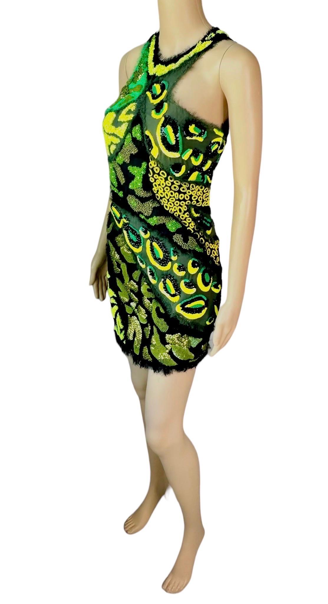 Versace S/S 2016 Pasarela Mini vestido de noche con paneles transparentes recortados y embellecidos en venta 4