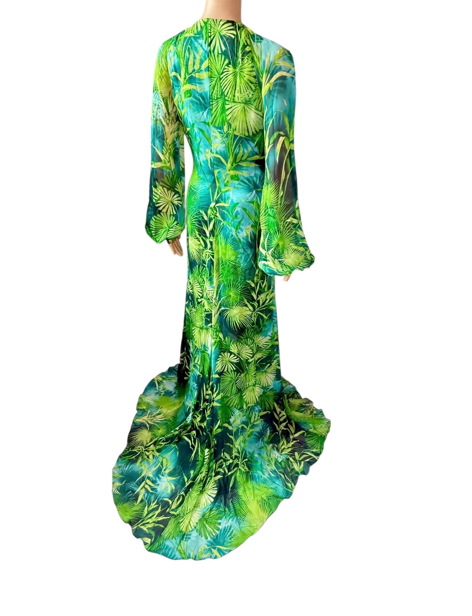 Abito da sera in seta con stampa Jungling impreziosito da Versace P/E 2020 in vendita 2