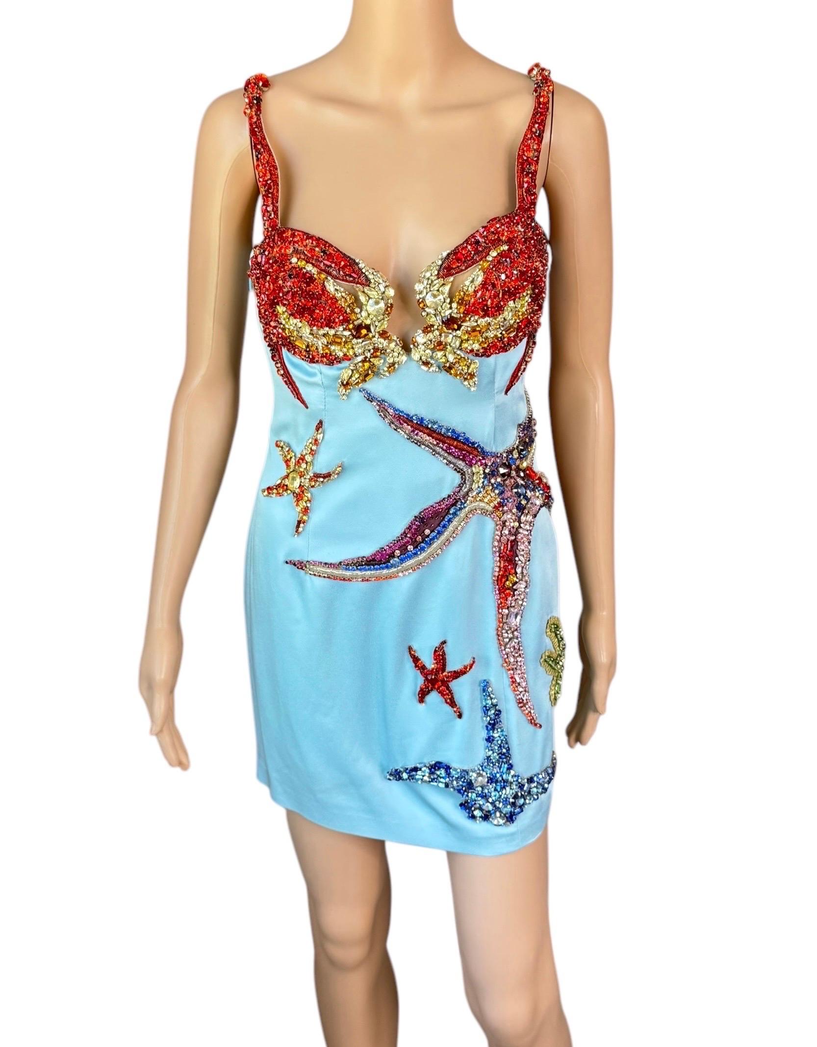 Versace S/S 2021 Runway Trésor De La Mer Crystal Embellished Bustier Mini Dress 

Size IT 38

FOLLOW US ON INSTAGRAM @OPULENTADDICT