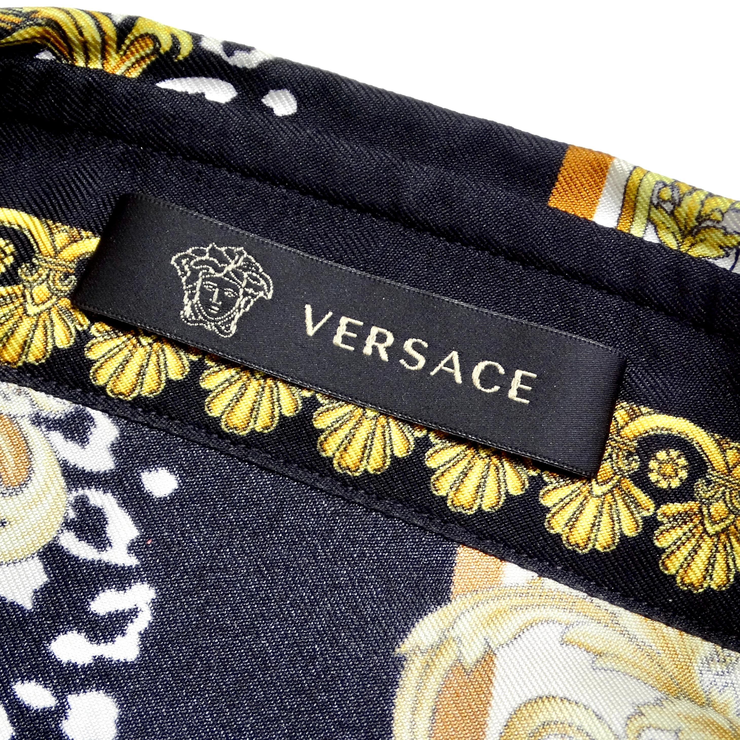 Versace - Chemise boutonnée en soie baroque  en vente 7
