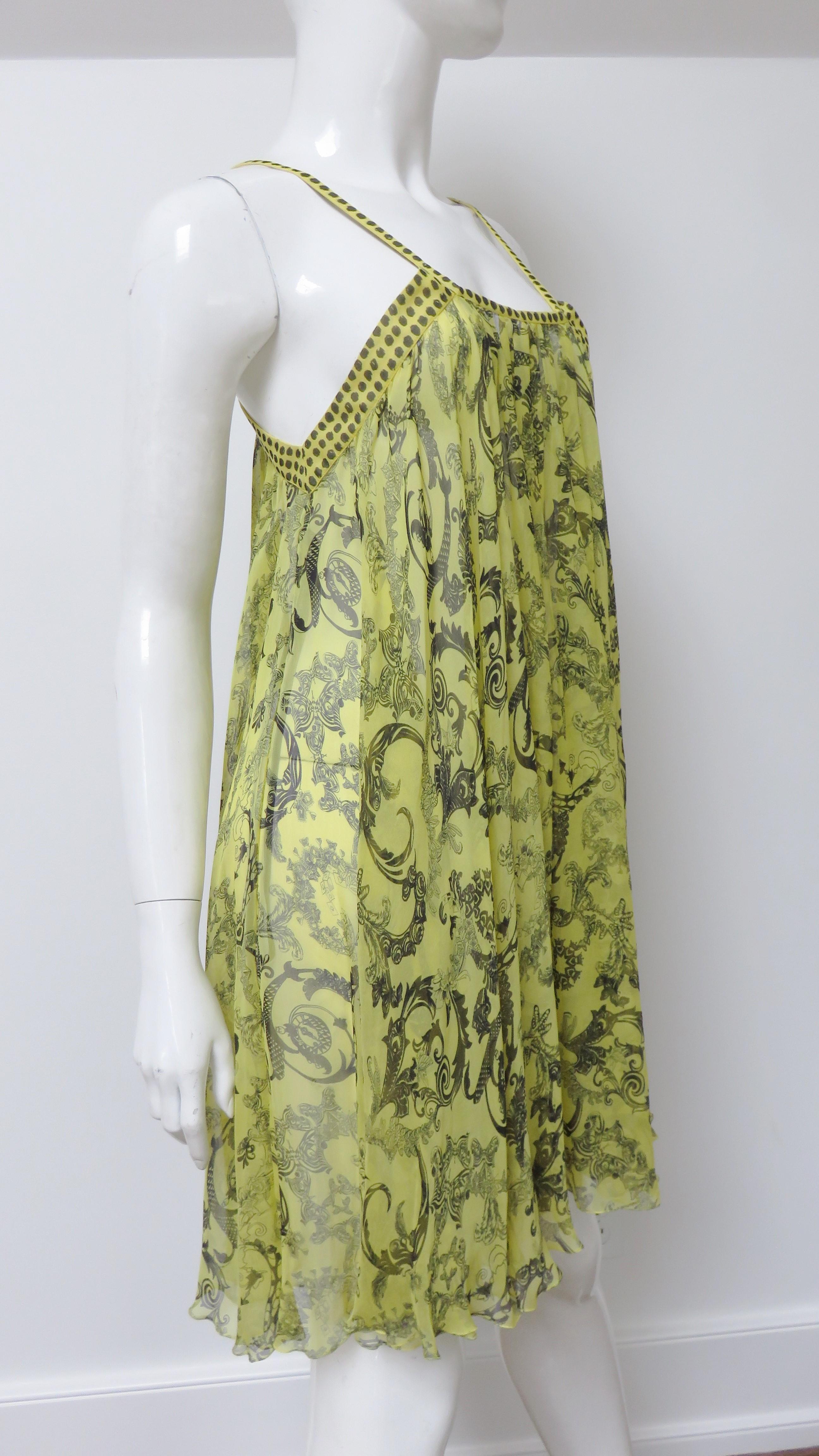 Versace Silk Dress with Elaborate Print For Sale 4