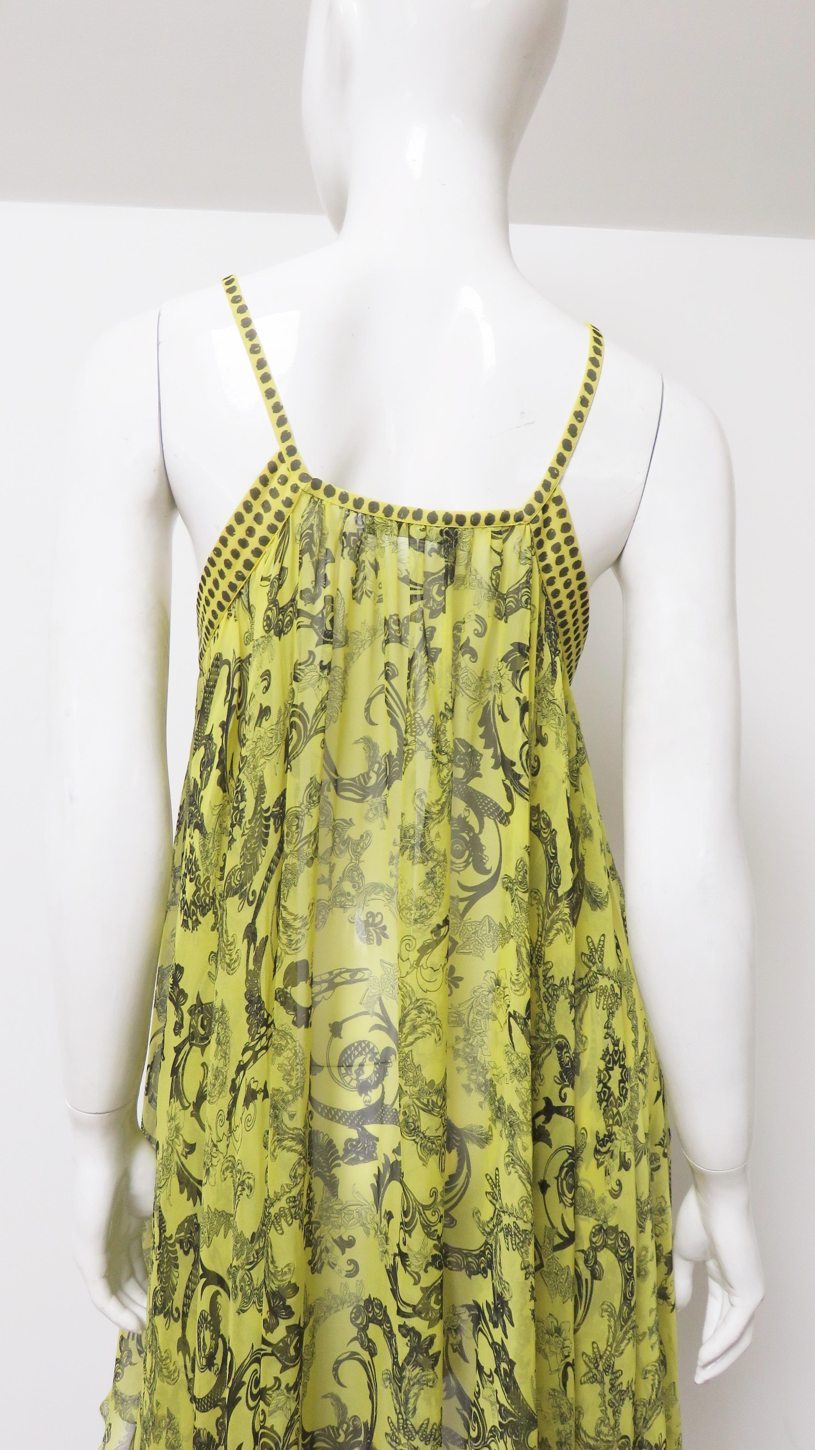 Versace Silk Dress with Elaborate Print For Sale 9