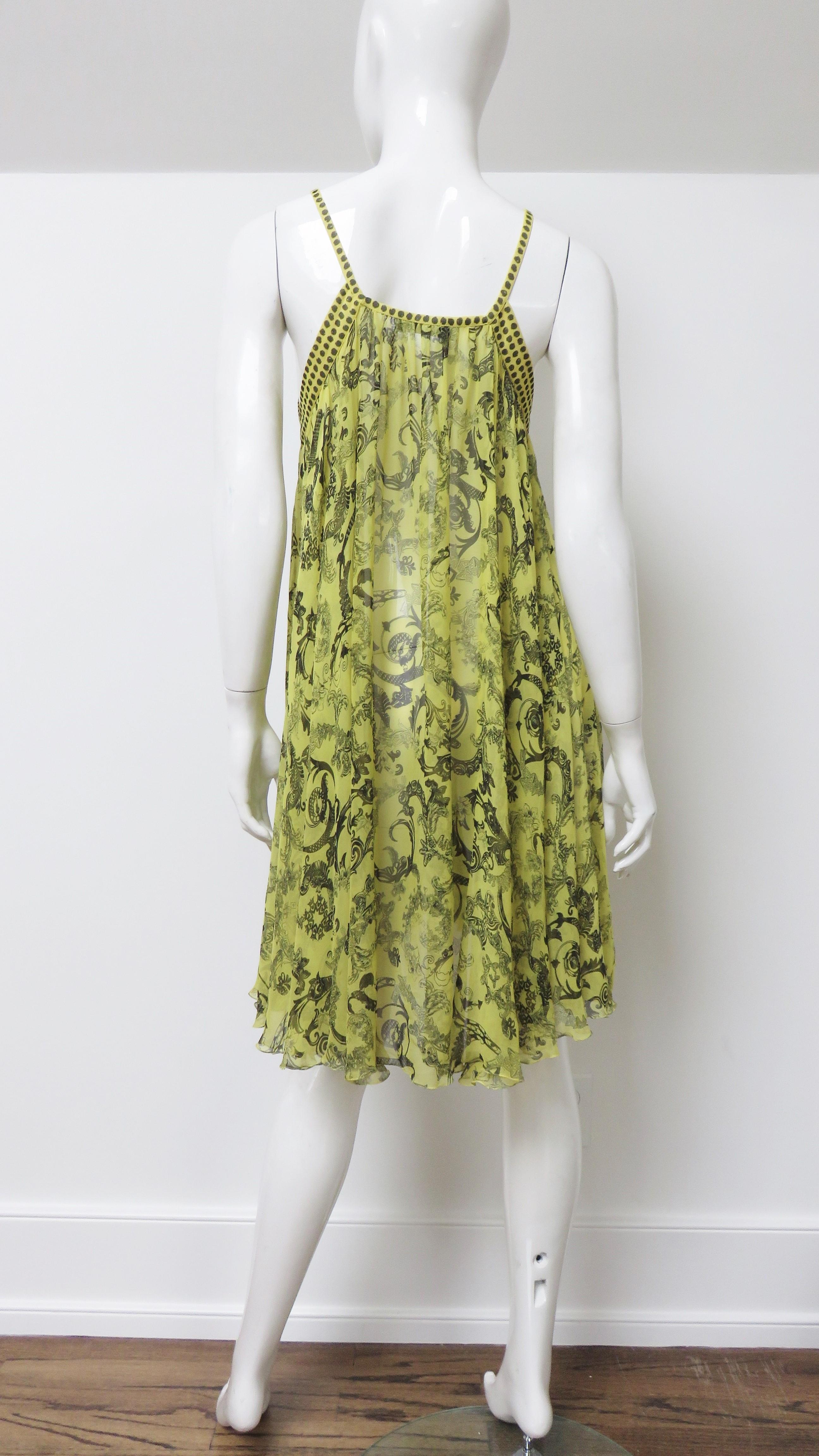 Versace Silk Dress with Elaborate Print For Sale 11