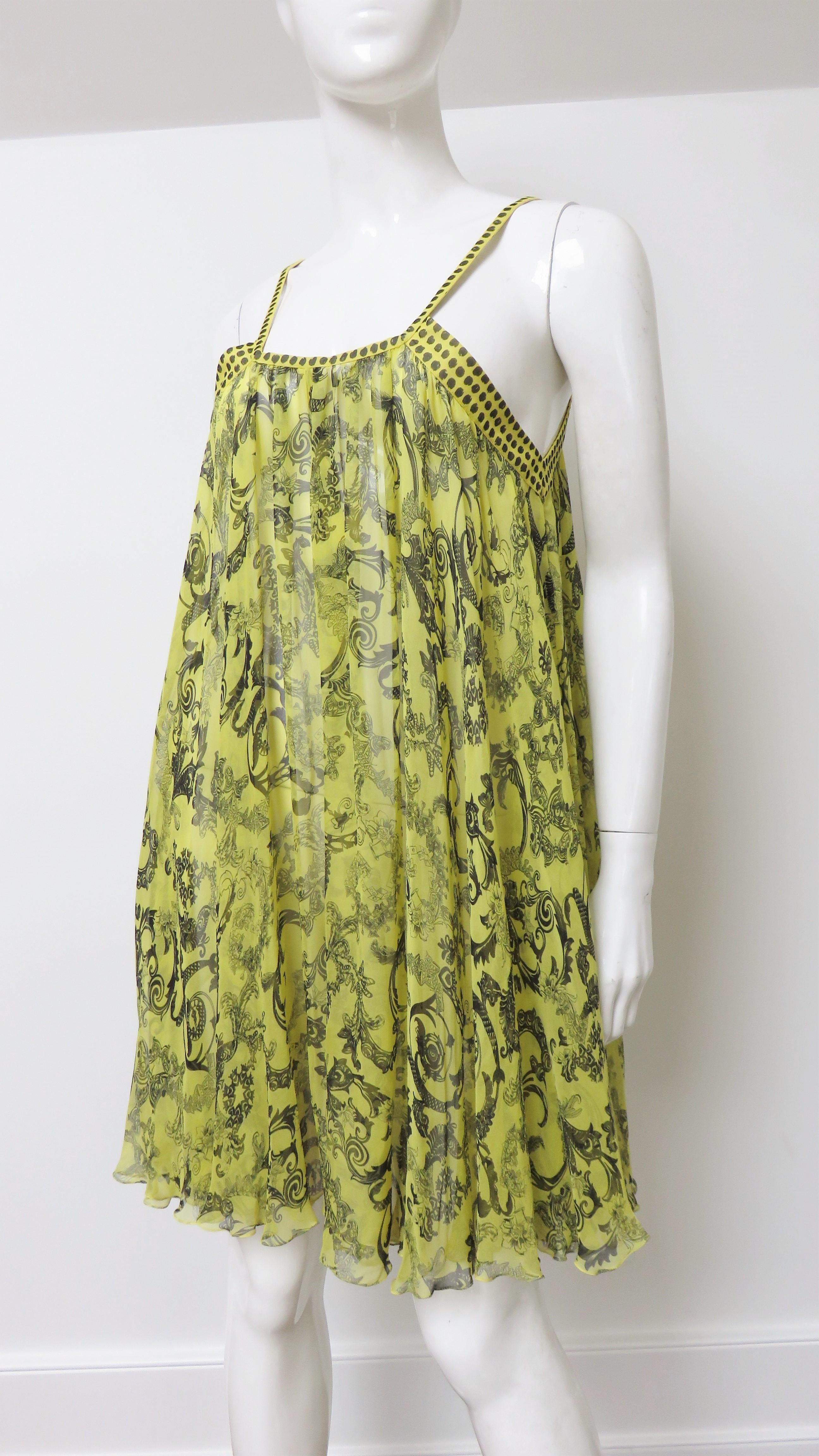 Women's Versace Silk Dress with Elaborate Print For Sale