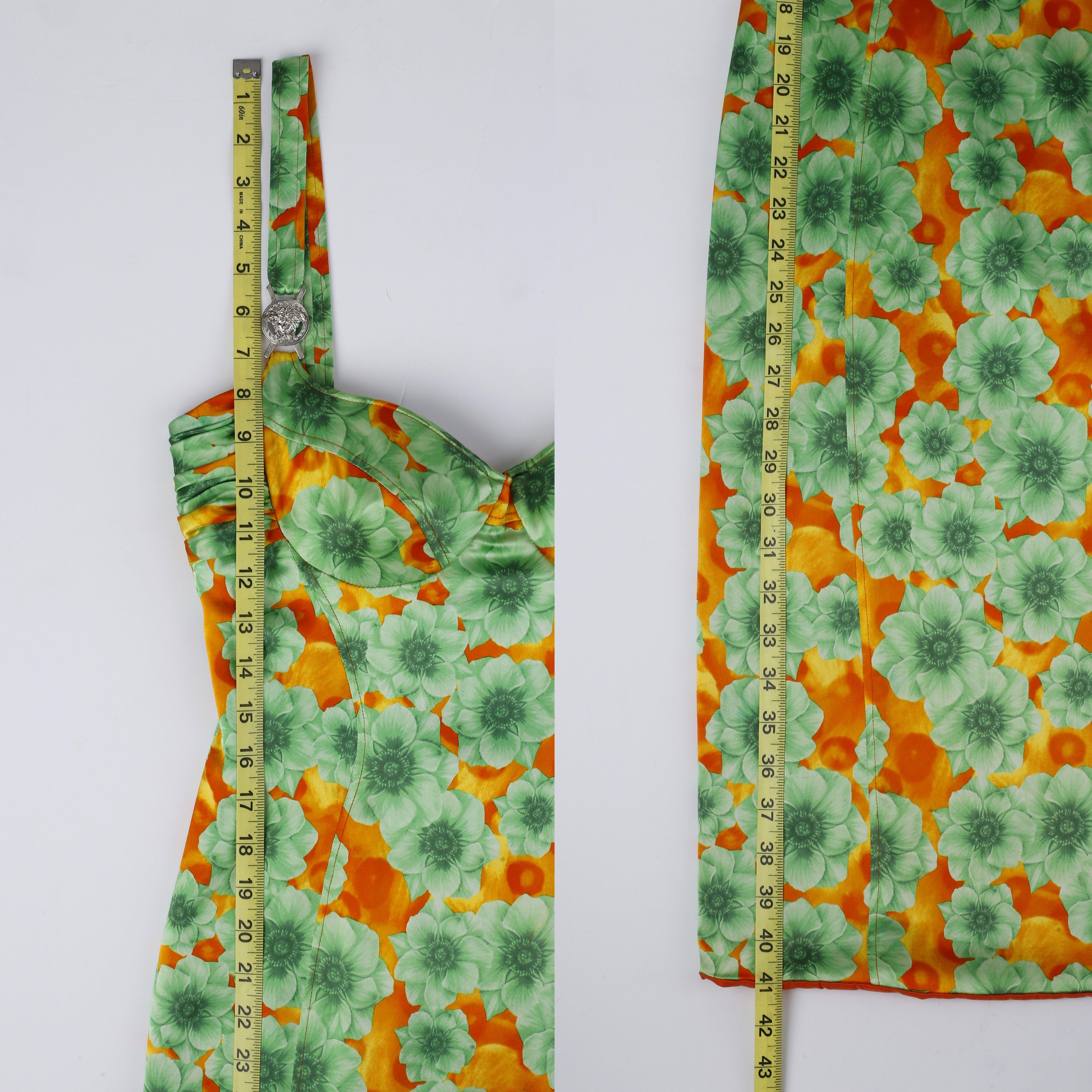 Versace - Robe bustier à bretelles en soie imprimée florale Pop Art Méduse en vente 7