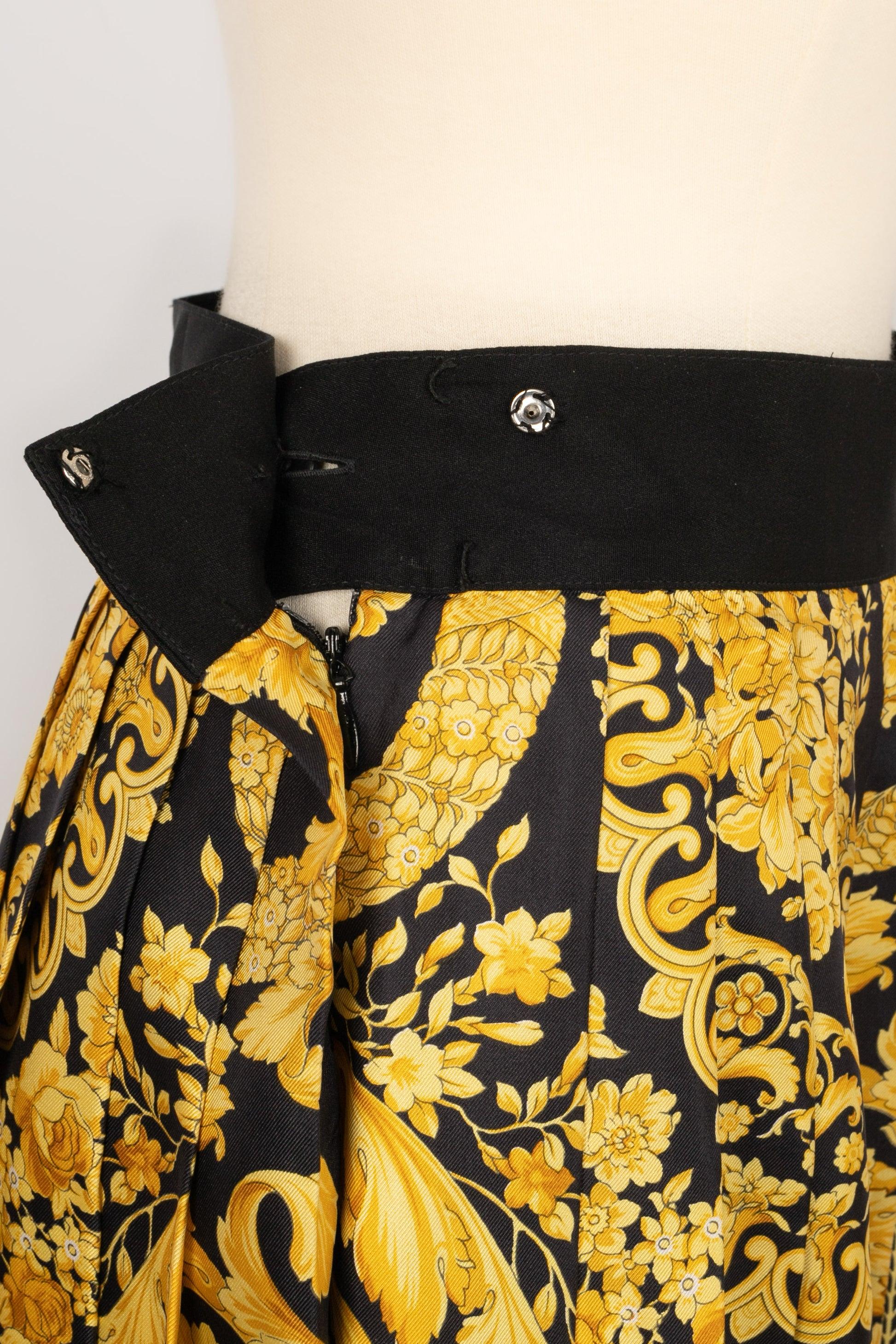 Versace Silk Pleated Skirt with Golden Patterns, 1991 For Sale 1