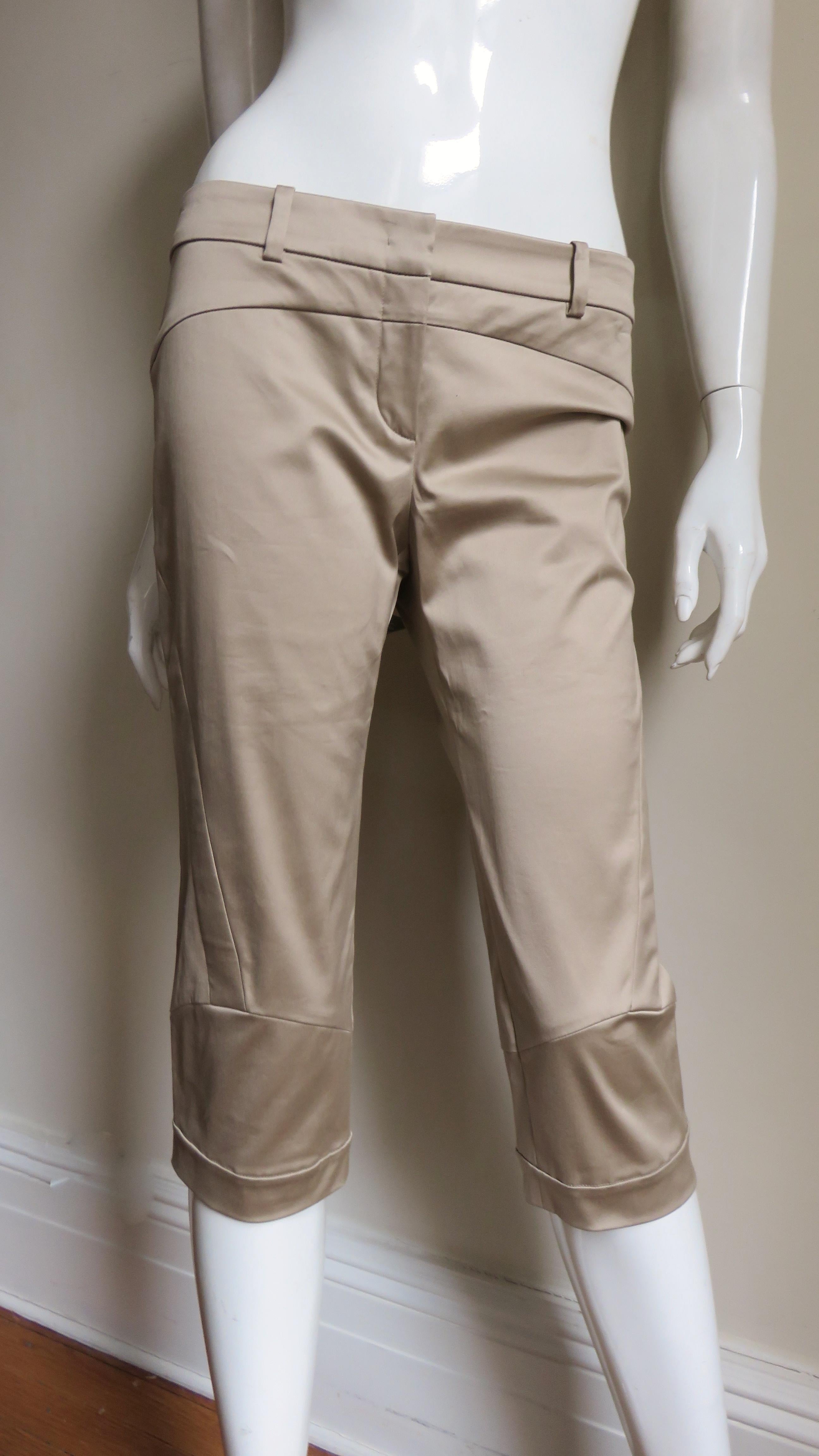 Versace New Silk Seamed Crop Pants In Excellent Condition In Water Mill, NY