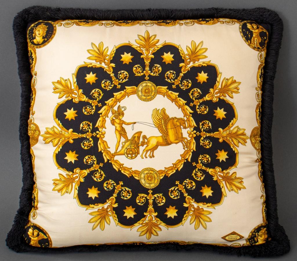 Versace Silk Throw Pillow - Eros In Good Condition In New York, NY