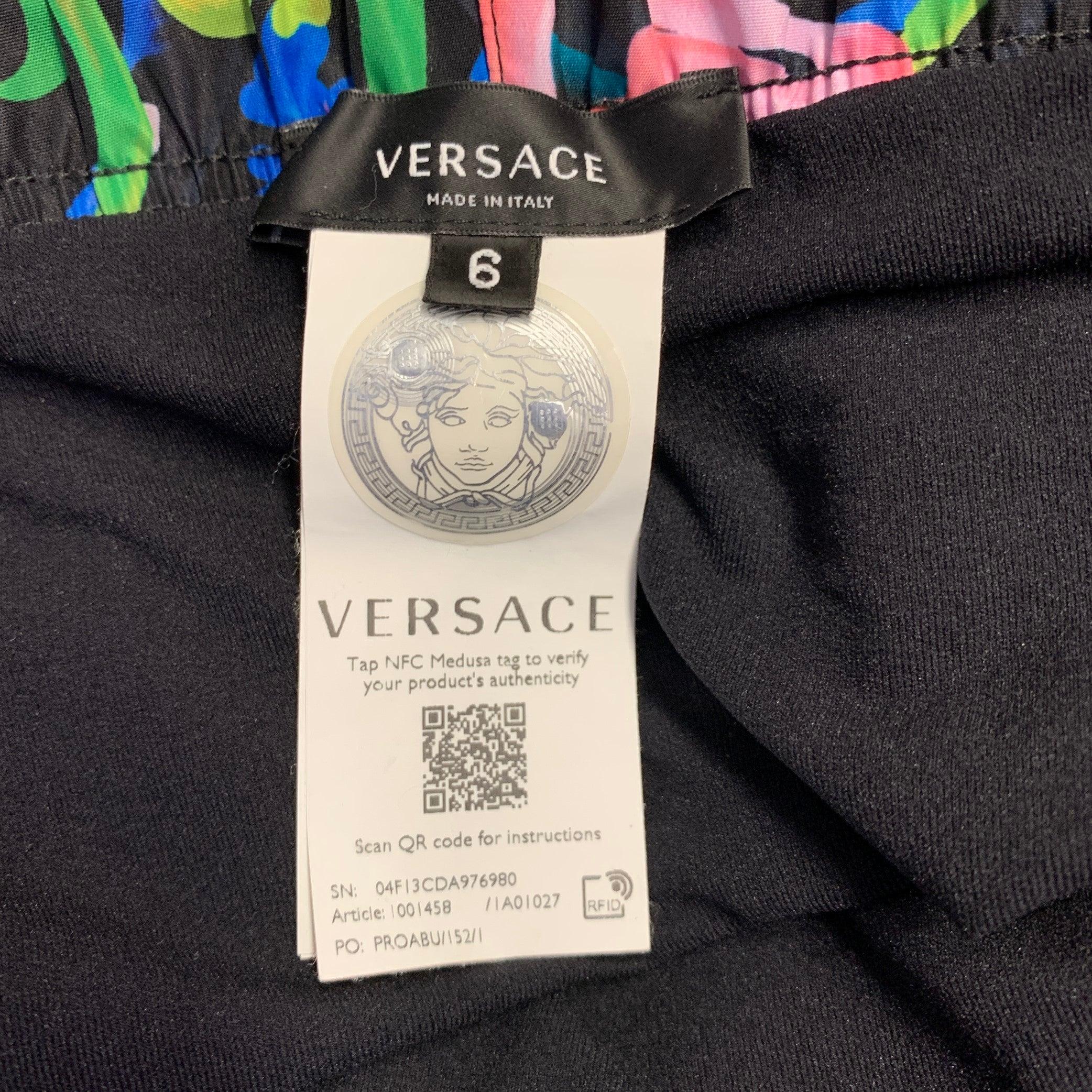 VERSACE Größe 32 Mehrfarbig Polyester Barock Kordelzug Shorts im Zustand „Hervorragend“ im Angebot in San Francisco, CA