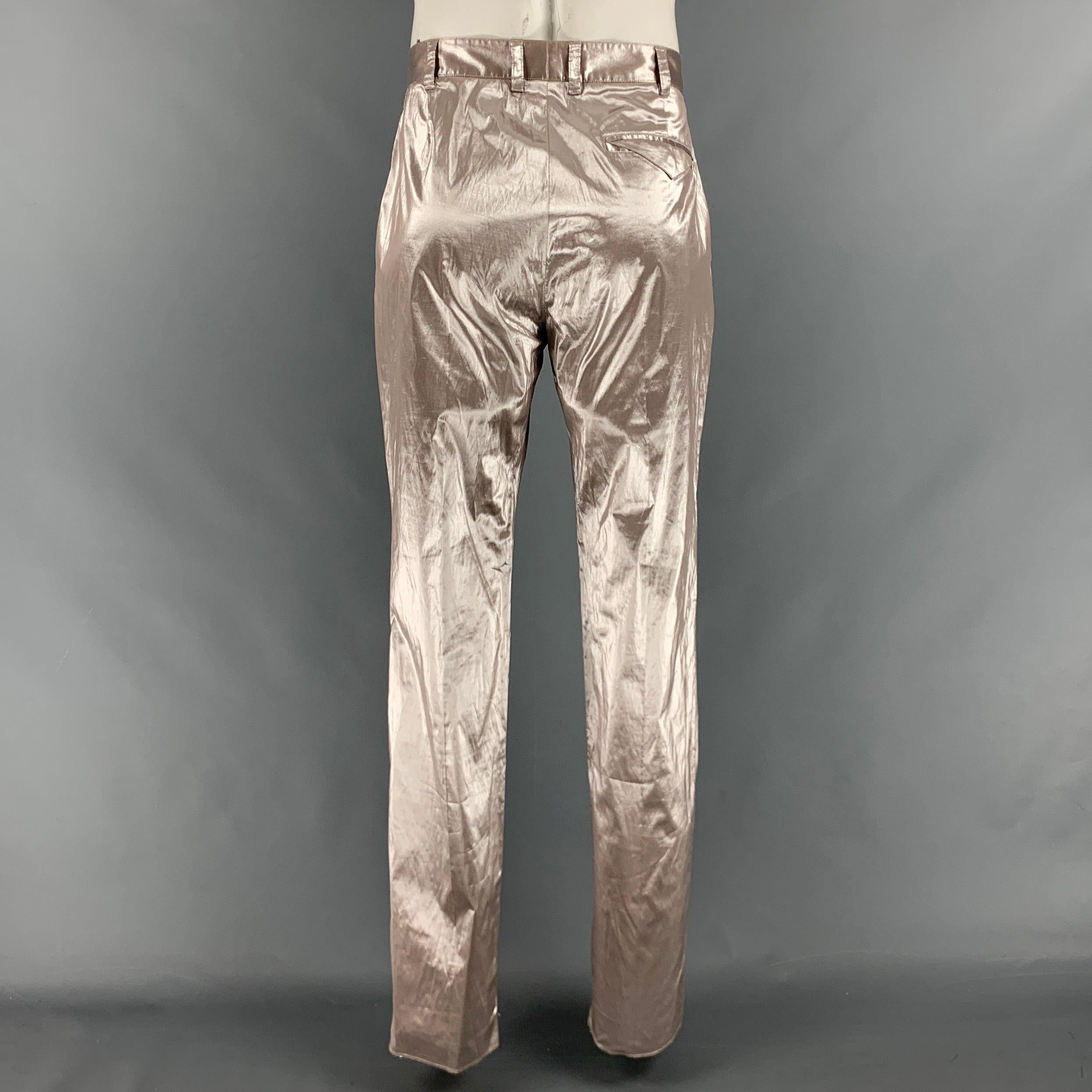 VERSACE Größe 34 Silber Metallic Nicht gelistetes plissiertes Kleid Hose Herren im Angebot