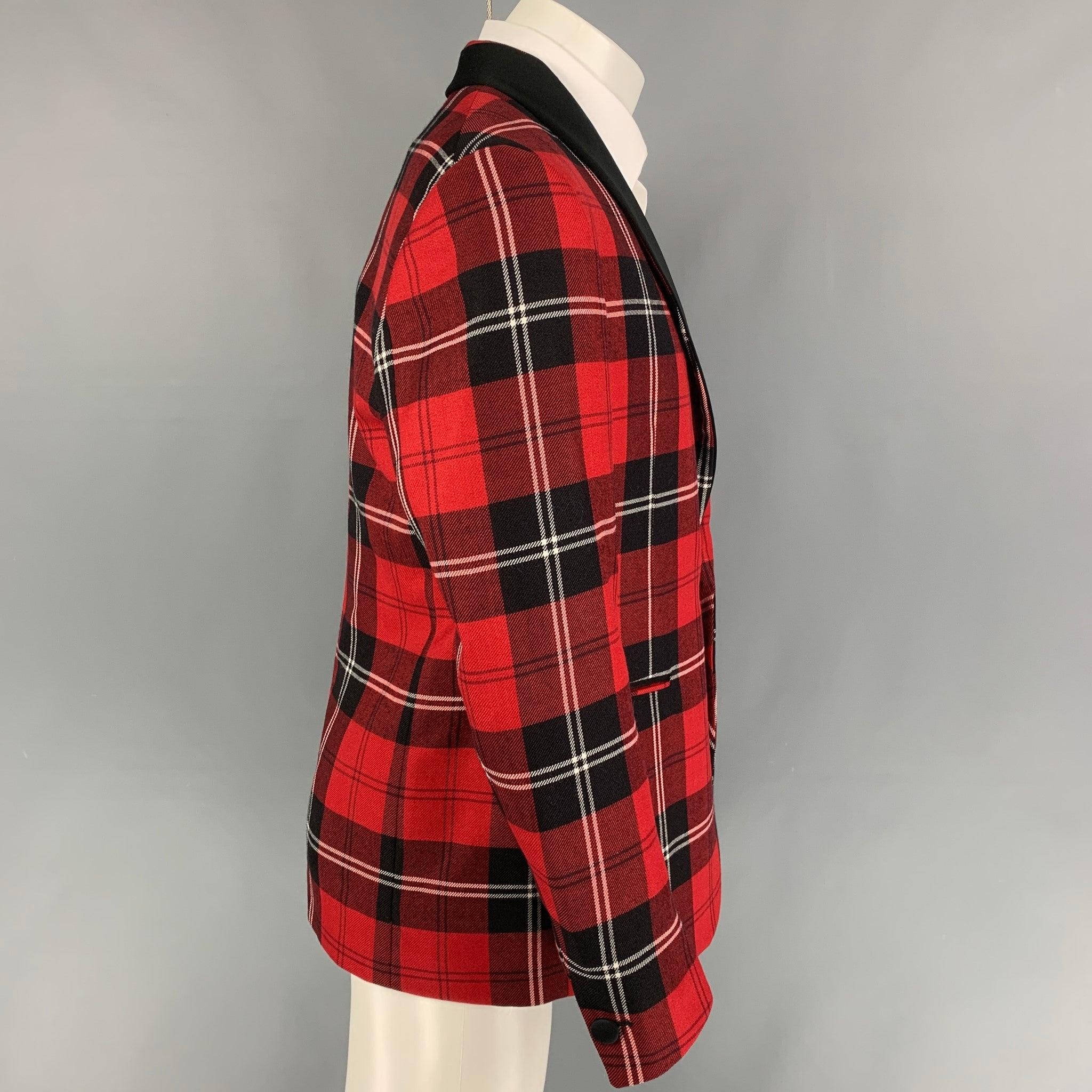 VERSACE sport coat comes in a red & black plaid wool with a full liner featuring a shawl collar, slit pockets, single back vent, and a single button closure. Made in Italy.
Excellent
Pre-Owned Condition. 

Marked:   50 

Measurements: 
 
Shoulder: