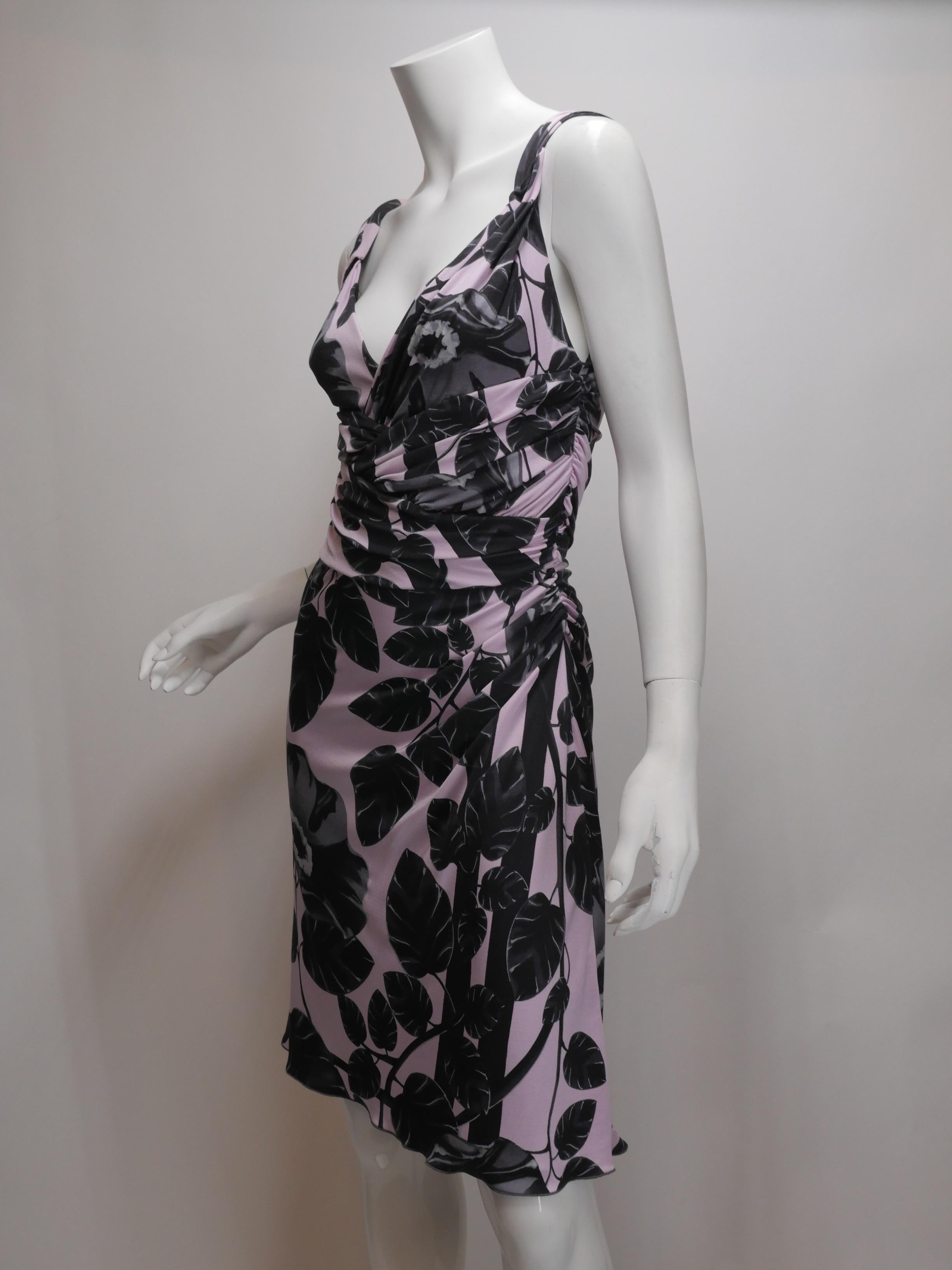 Women's or Men's Versace Size 44 Silk Lavender and Black Floral Printed Dress