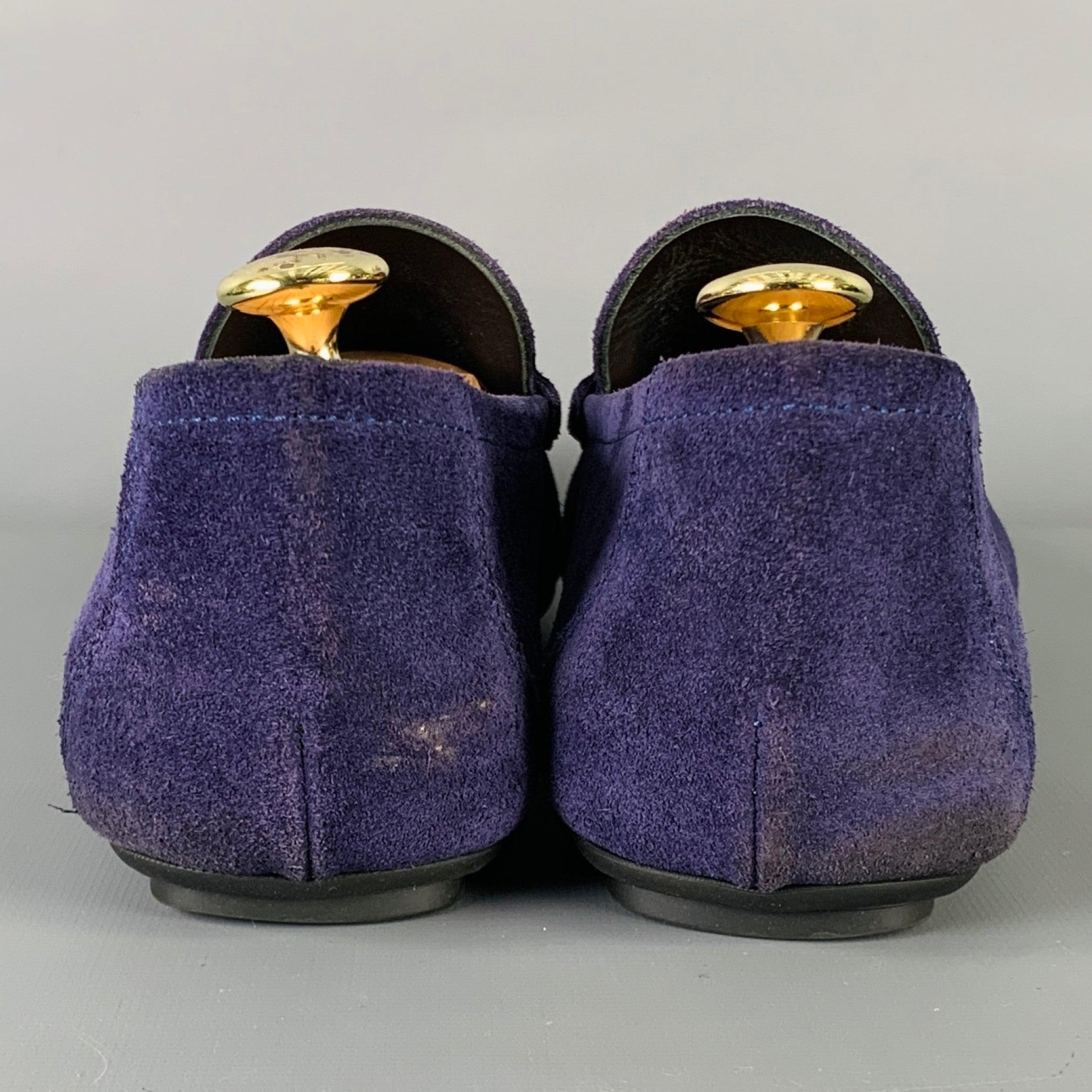 VERSACE Size 8 -Bluette Oro- Purple Textured Suede Drivers Loafers In Good Condition For Sale In San Francisco, CA