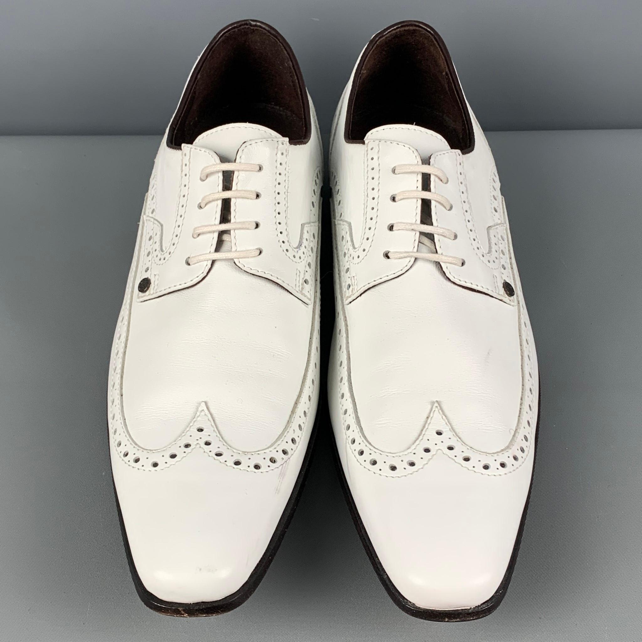 Men's VERSACE Size 9 White Perforated Leather Wingtip Lace Up Shoes