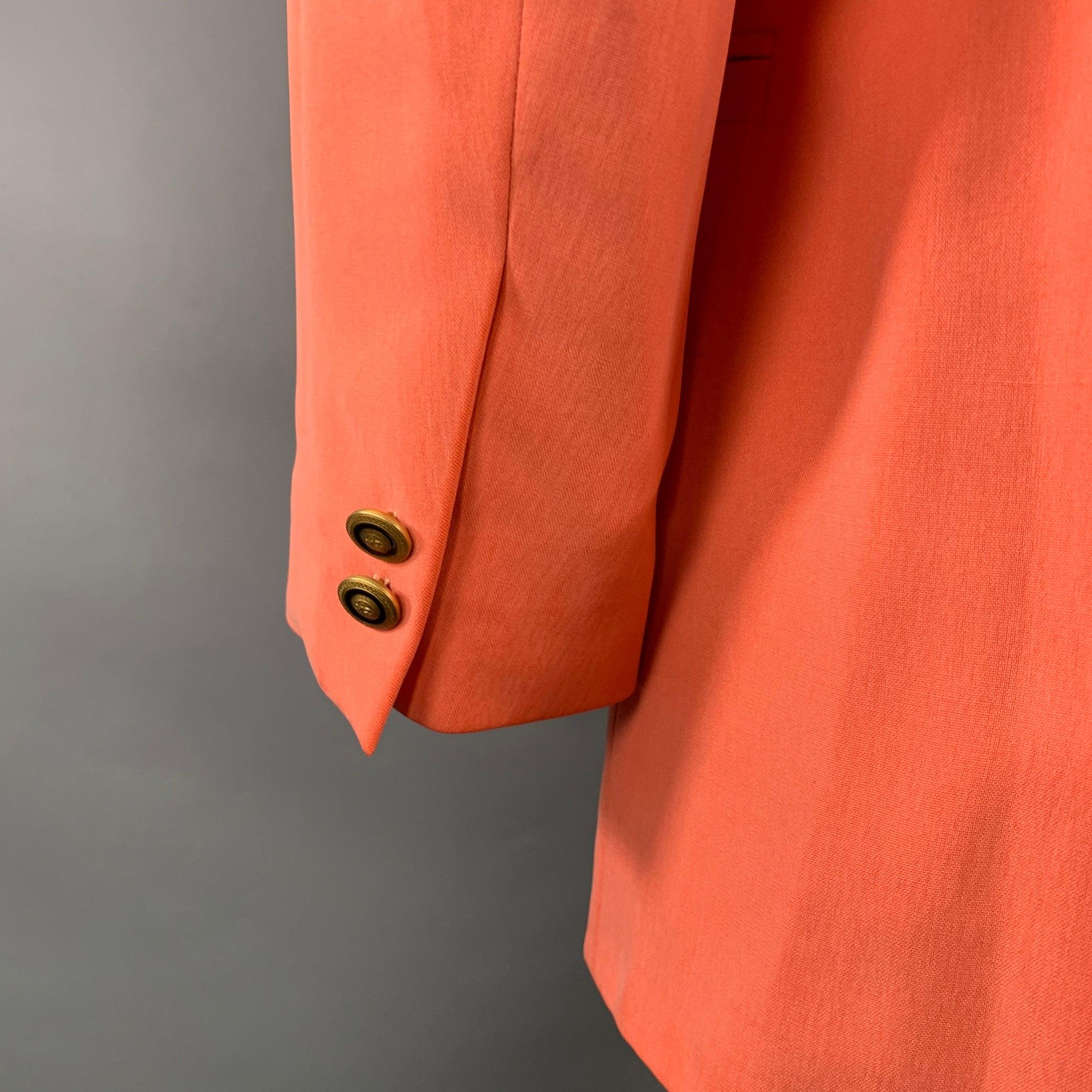 VERSACE Size L Pink Salmon Silk Notch Lapel Sport Coat In Good Condition In San Francisco, CA