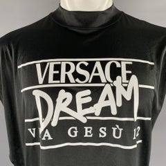 VERSACE Size M Black Print Muscle T-shirt