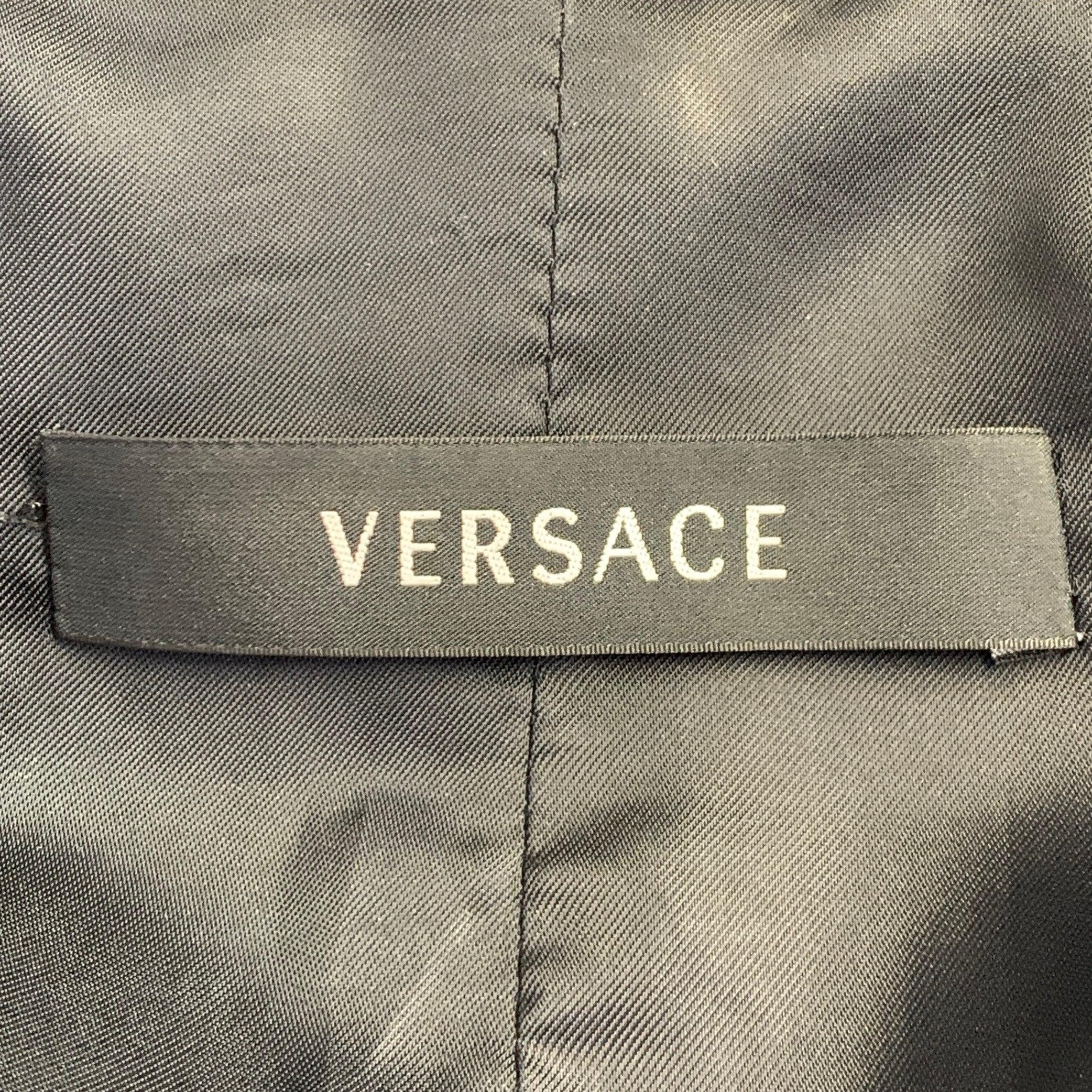 VERSACE Taglia M Giacca con zip in misto cotone e pelle con borchie argento, Up&Up in vendita 4