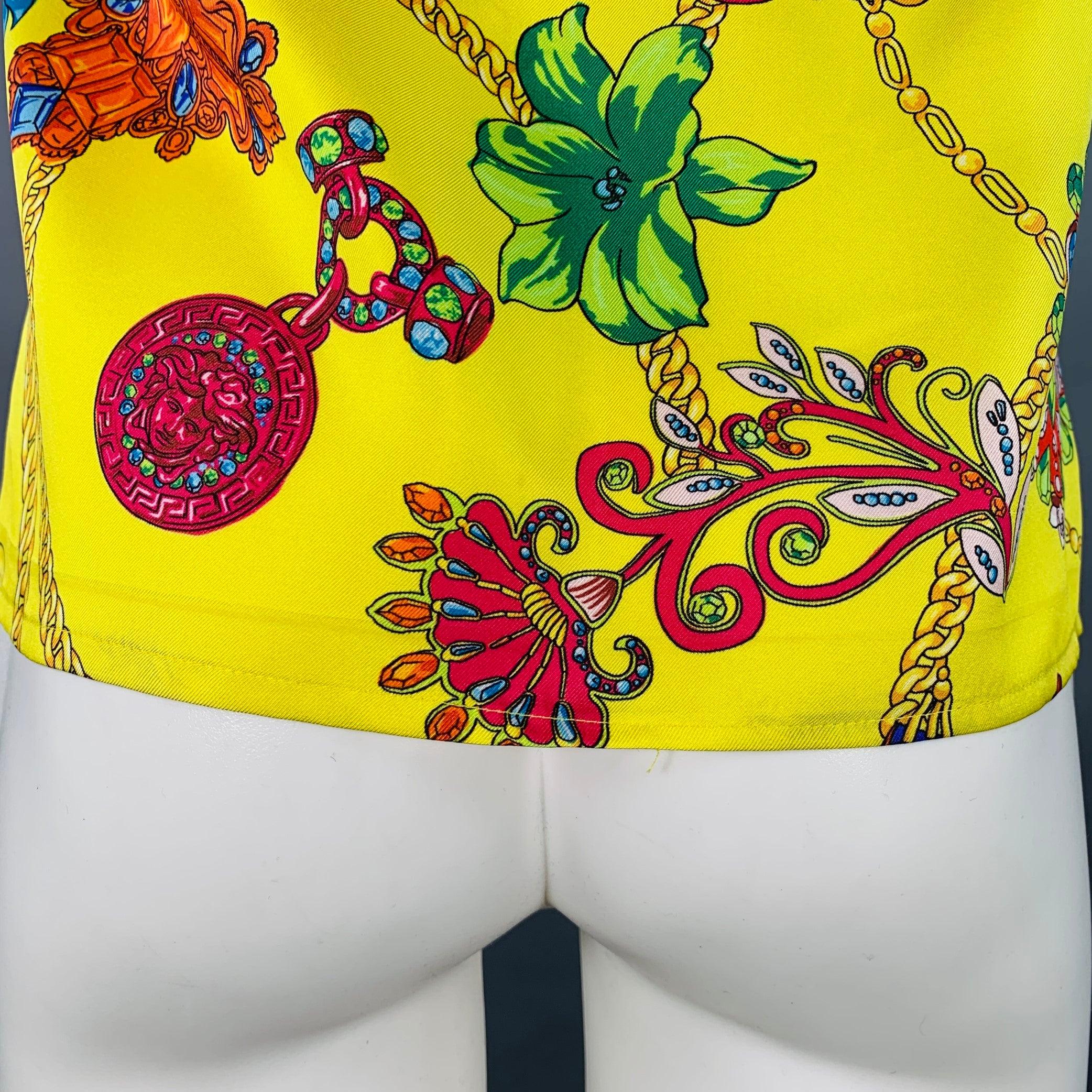 VERSACE Taille M Chemise à manches courtes en sergé baroque multicolore jaune Pour hommes en vente
