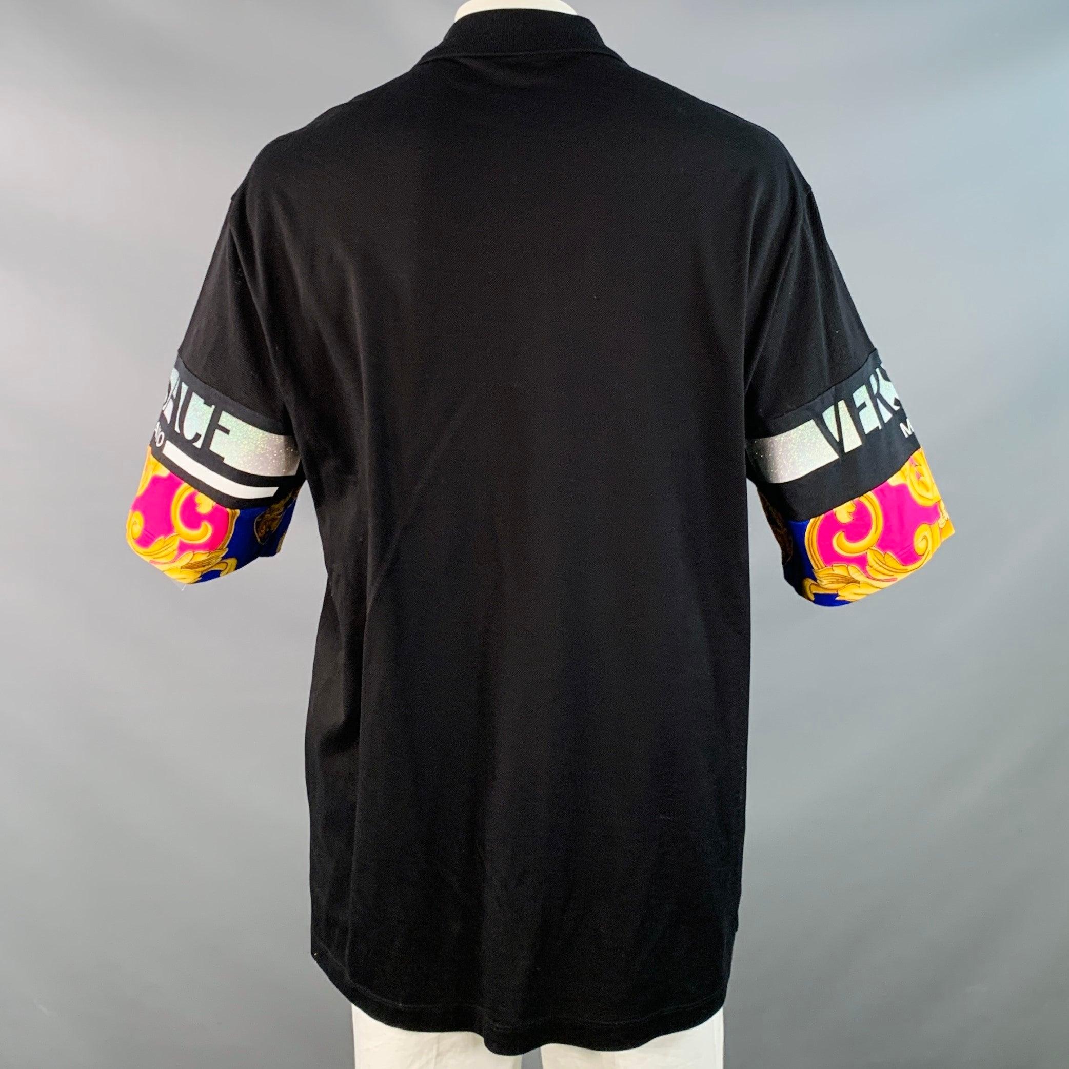 VERSACE Size XXL Black Multi Color Mixed Patterns Cotton Pique Half Placket Polo en Bueno estado para la venta en San Francisco, CA