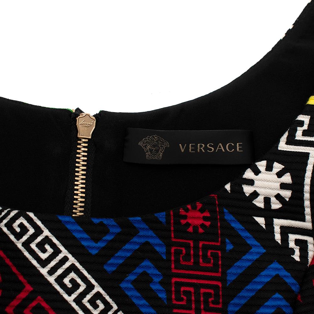 Versace Sleeveless Logo Print Ribbed Mini Dress - Size US 4 For Sale 2
