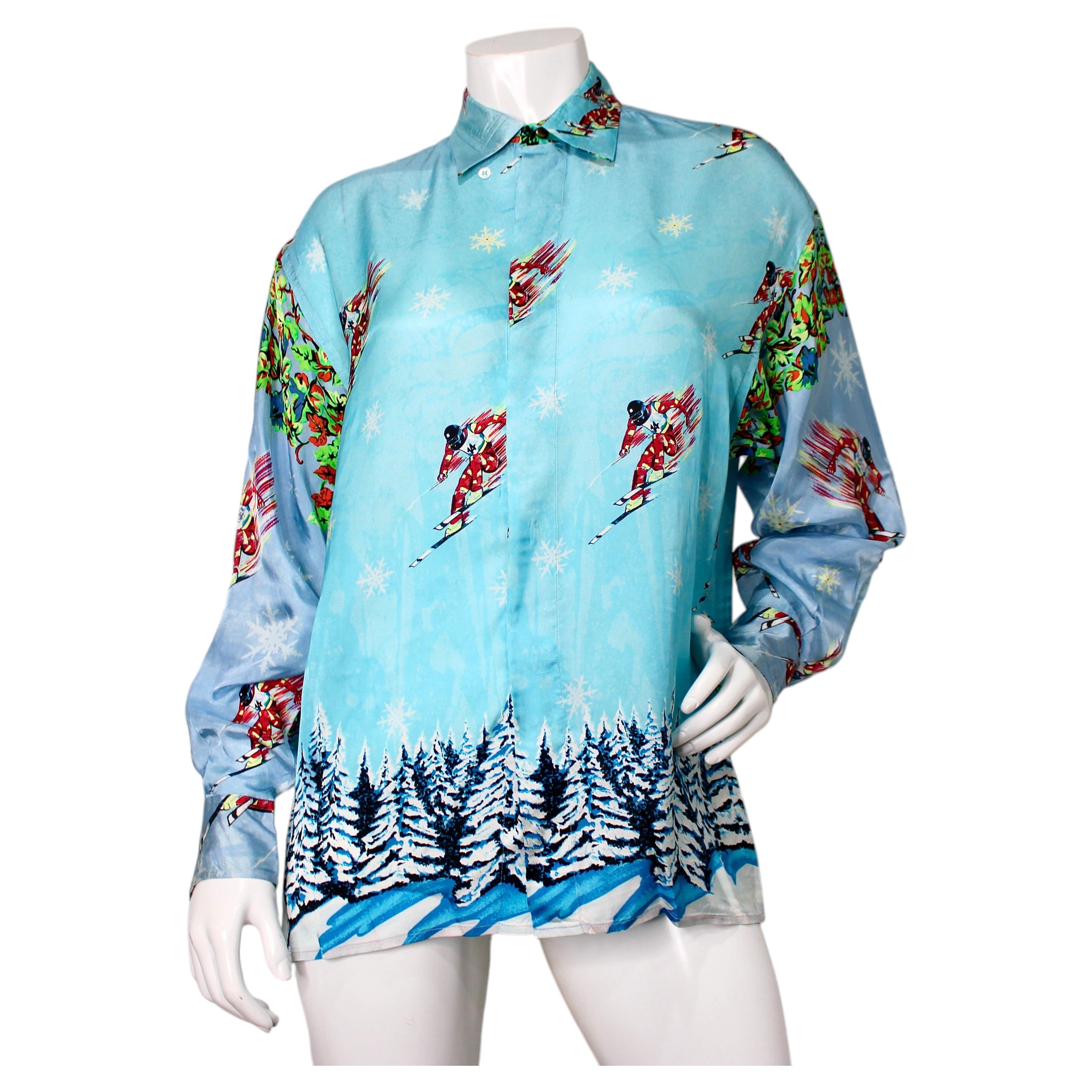 Versace Sport Winter-Seidenhemd mit Skimotiv und Knopfleiste, CIRCA 1990er Jahre