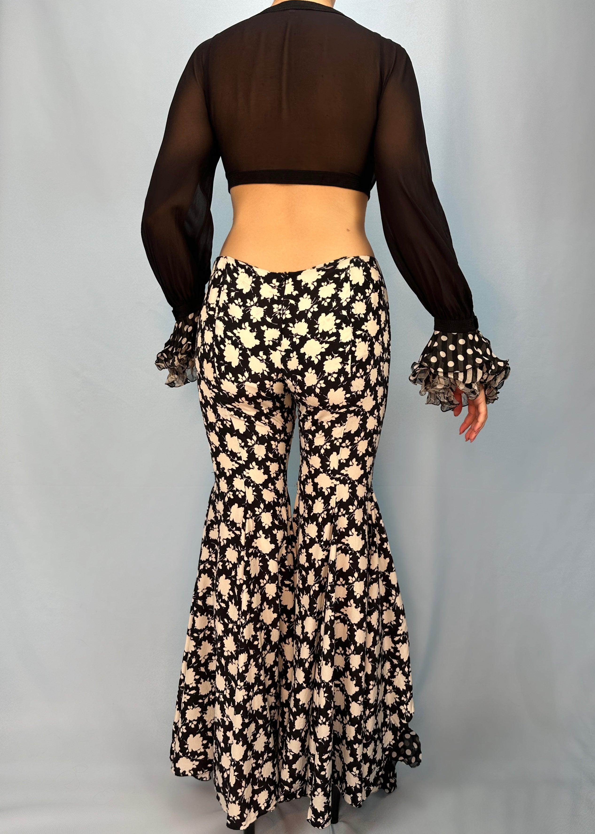 Versace Spring 1993 Runway Silk Chiffon Flare Pants & Bralette Top Two Piece Set In Good Condition In Hertfordshire, GB