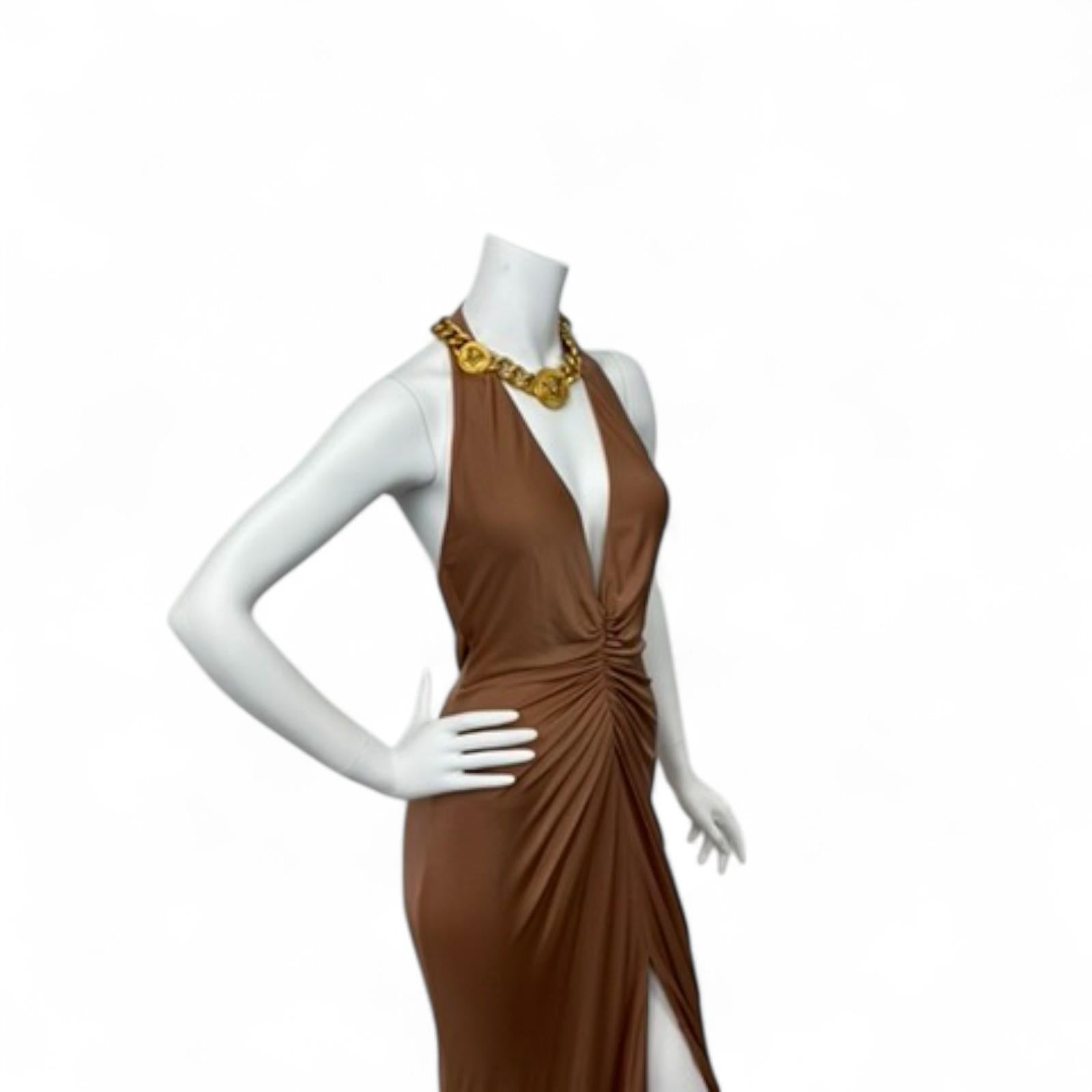 Versace Primavera 2005 Pasarela Vestido de Seda Acanalado en Excelente estado para la venta en West Hartford, CT