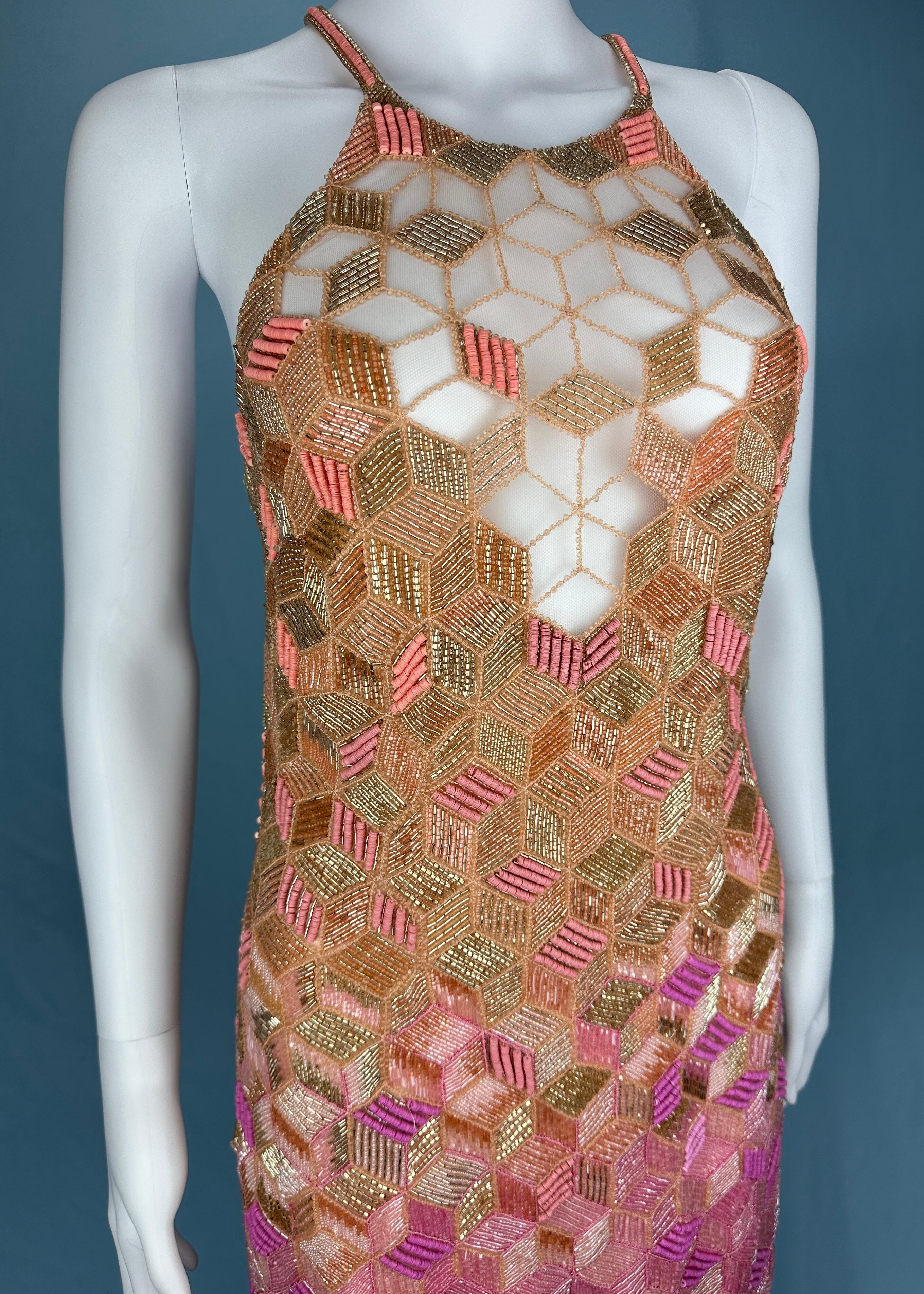 Women's Versace Spring 2015 Beaded Embellished Geometric Pink Gown Dress For Sale