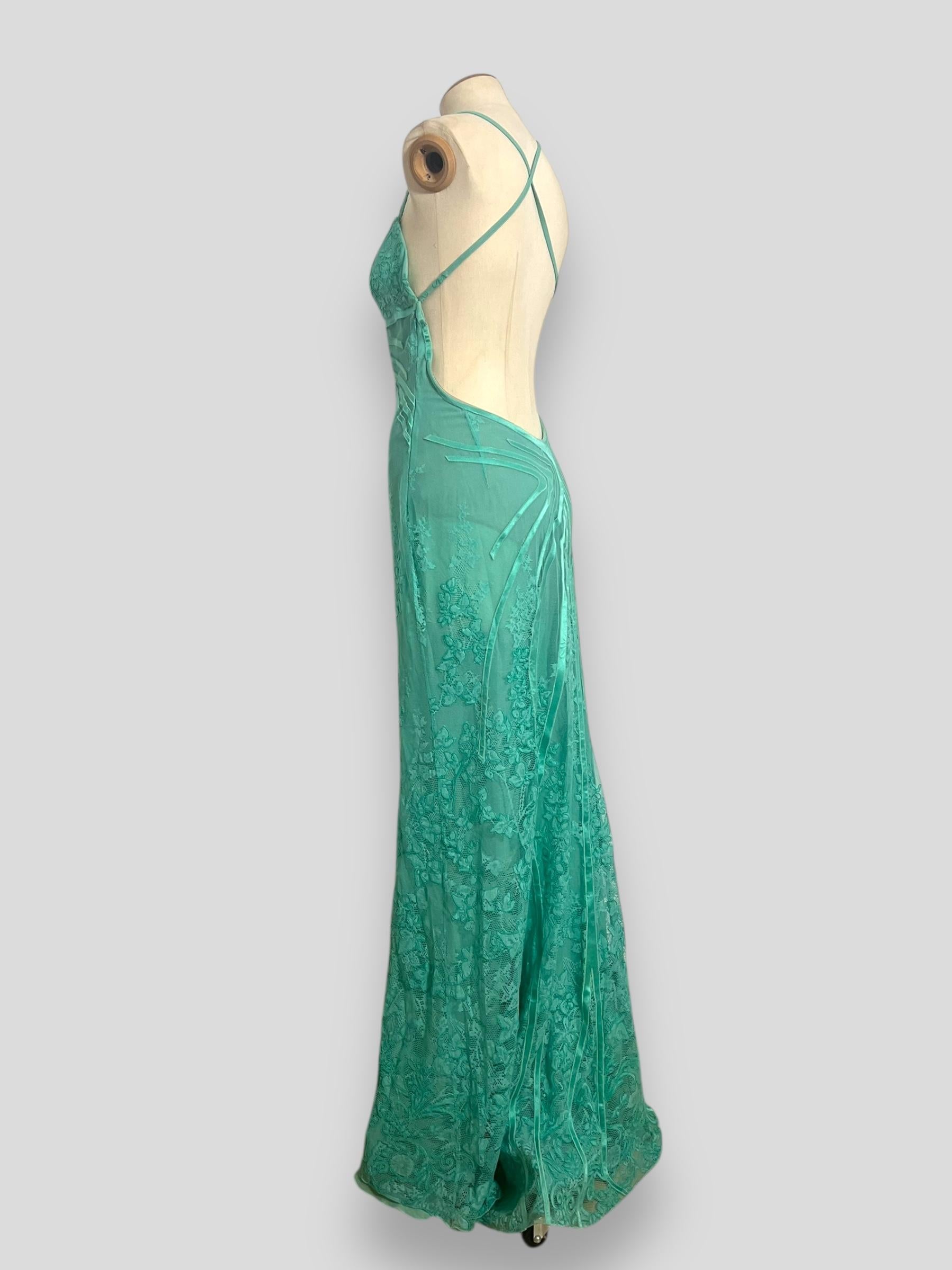 Versace Vestido de Encaje Seafoam Primavera/Verano 2000 en venta 6