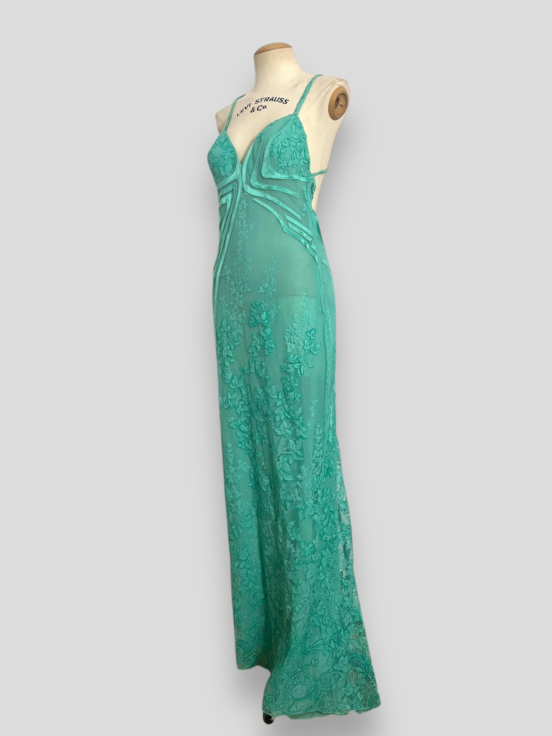 Versace Vestido de Encaje Seafoam Primavera/Verano 2000 en venta 7