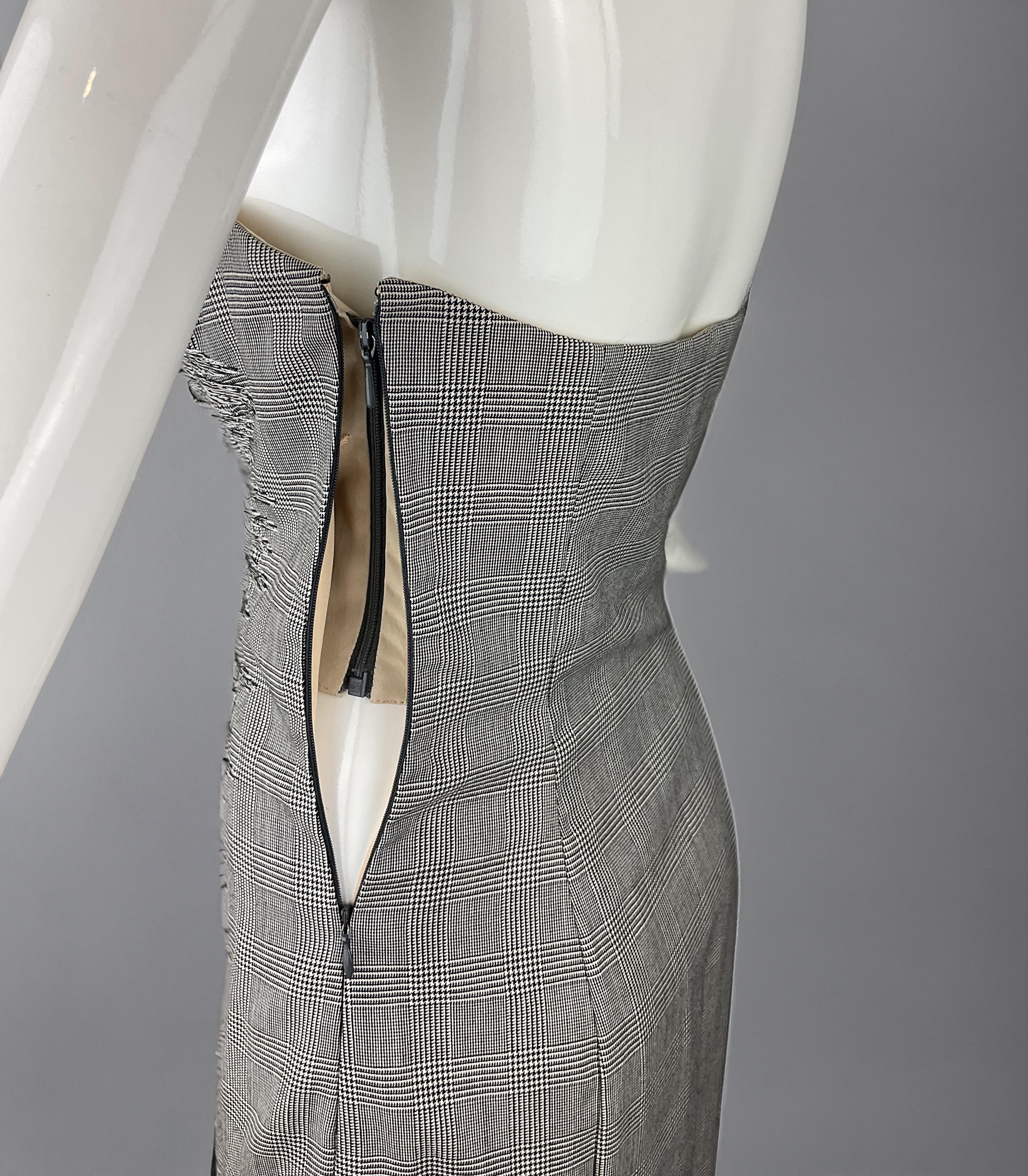 Versace Primavera/Estate P/E 1998 - Abito grigio senza spalline visto su Kate Moss in vendita 1