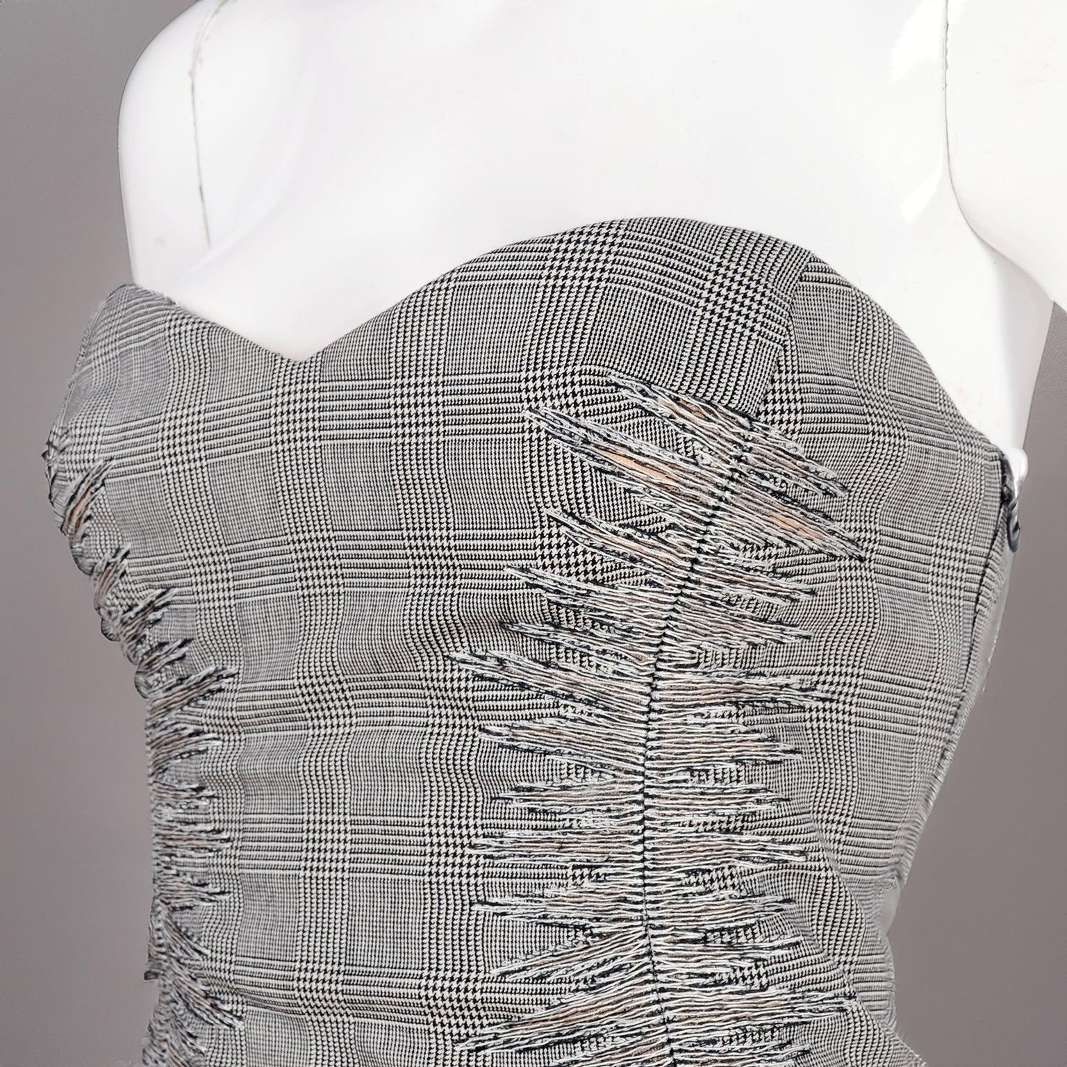 Versace Primavera/Estate P/E 1998 - Abito grigio senza spalline visto su Kate Moss in vendita 3