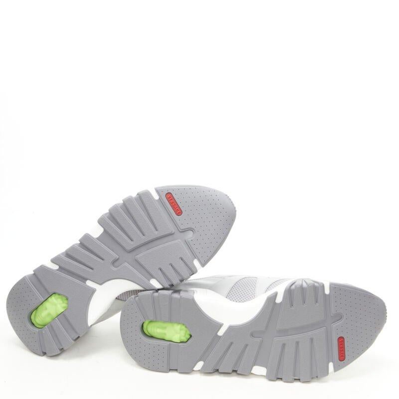 VERSACE Baskets chunky en cuir gris Squalo K48 EU45 US12 en vente 6