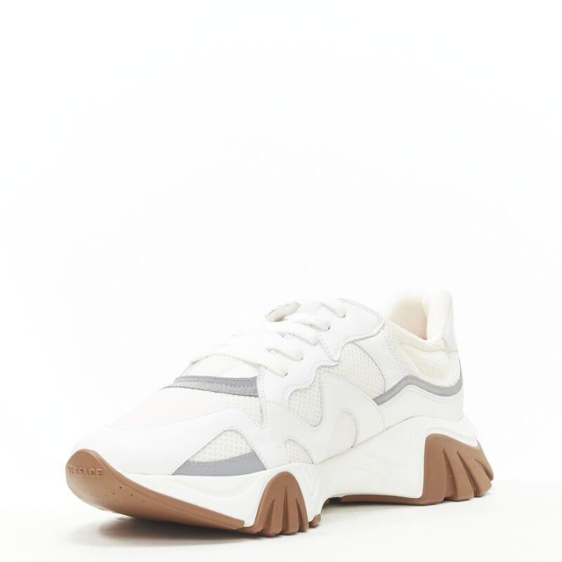 Versace blanc gum cuir mesh chunky sneakers EU45 US12 Excellent état à Hong Kong, NT