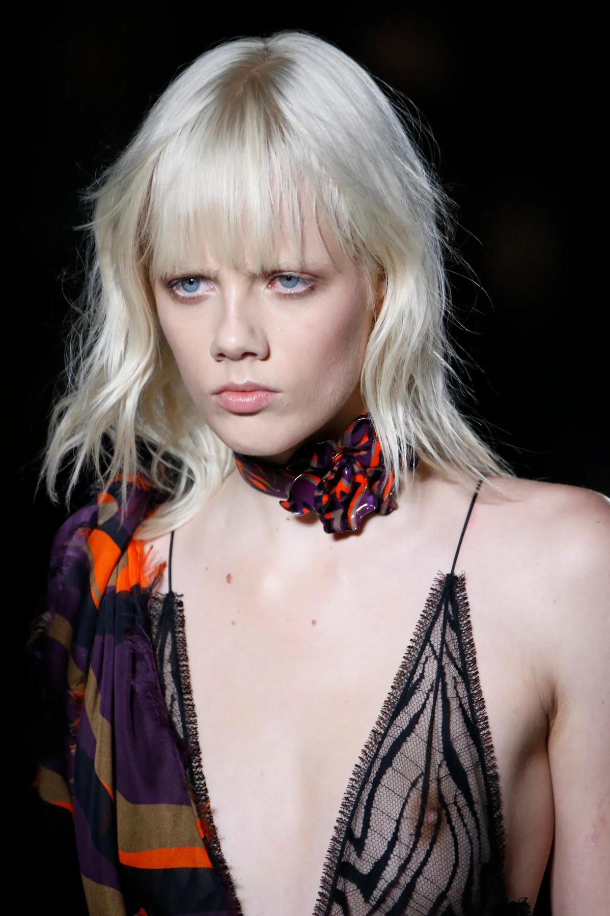 Versace SS16 Runway Vestido de seda de gran caída visto en Kendall Jenner Talla 38 Negro